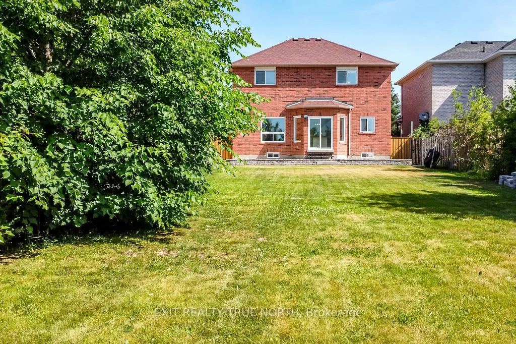 1908 Emerald Court