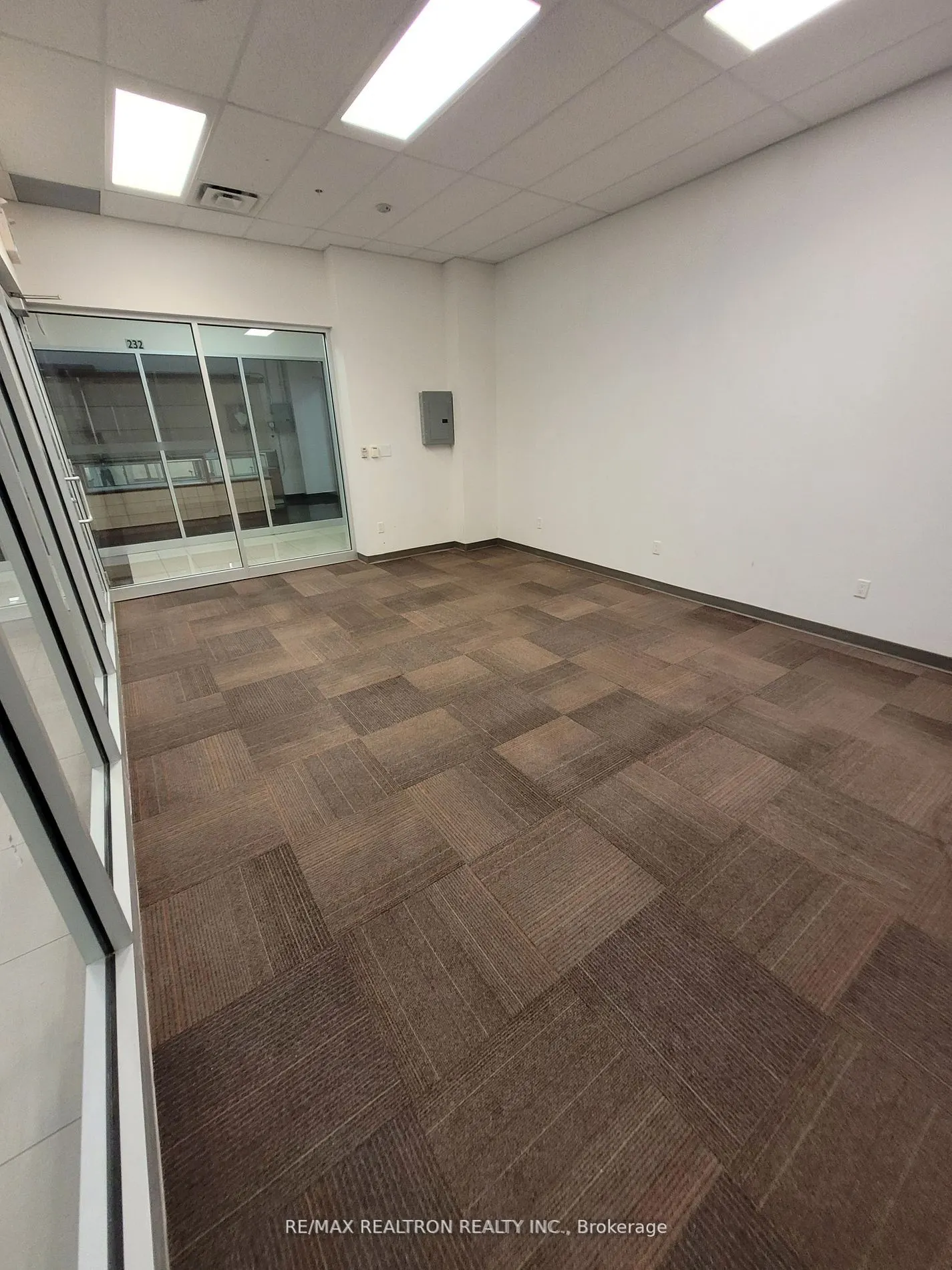 7163 Yonge Street, #242
