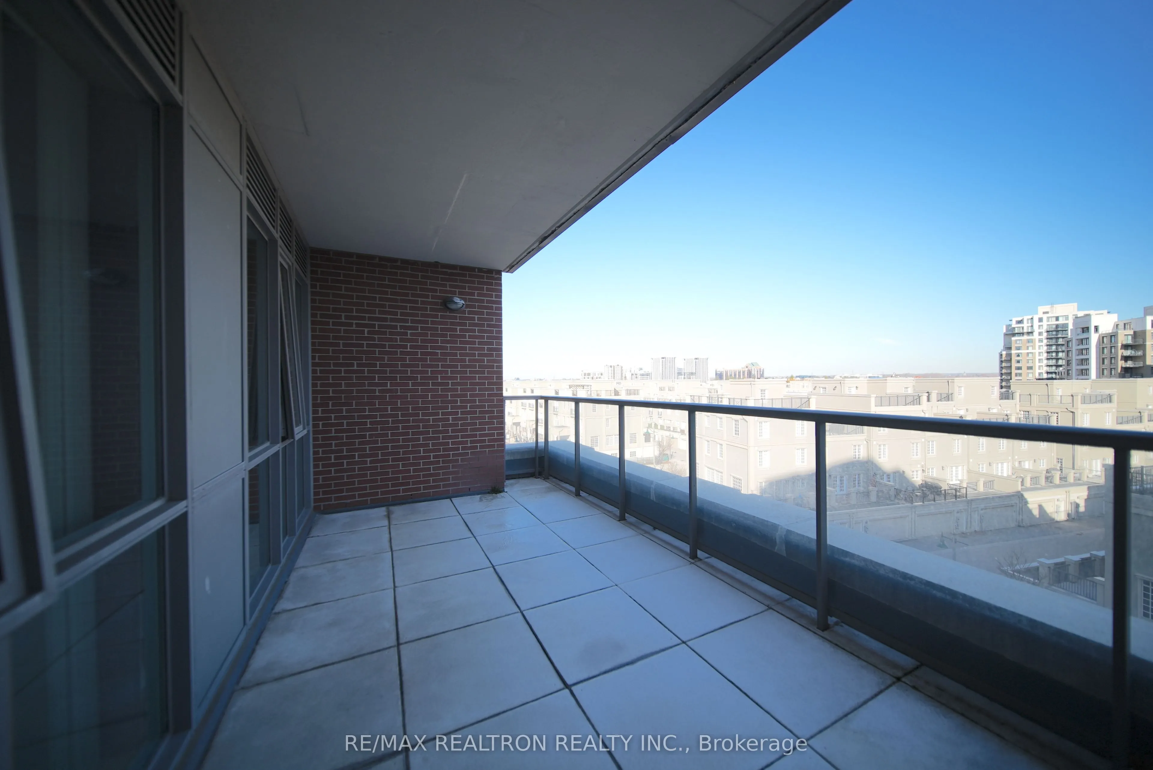 57 Upper Duke Crescent, #505