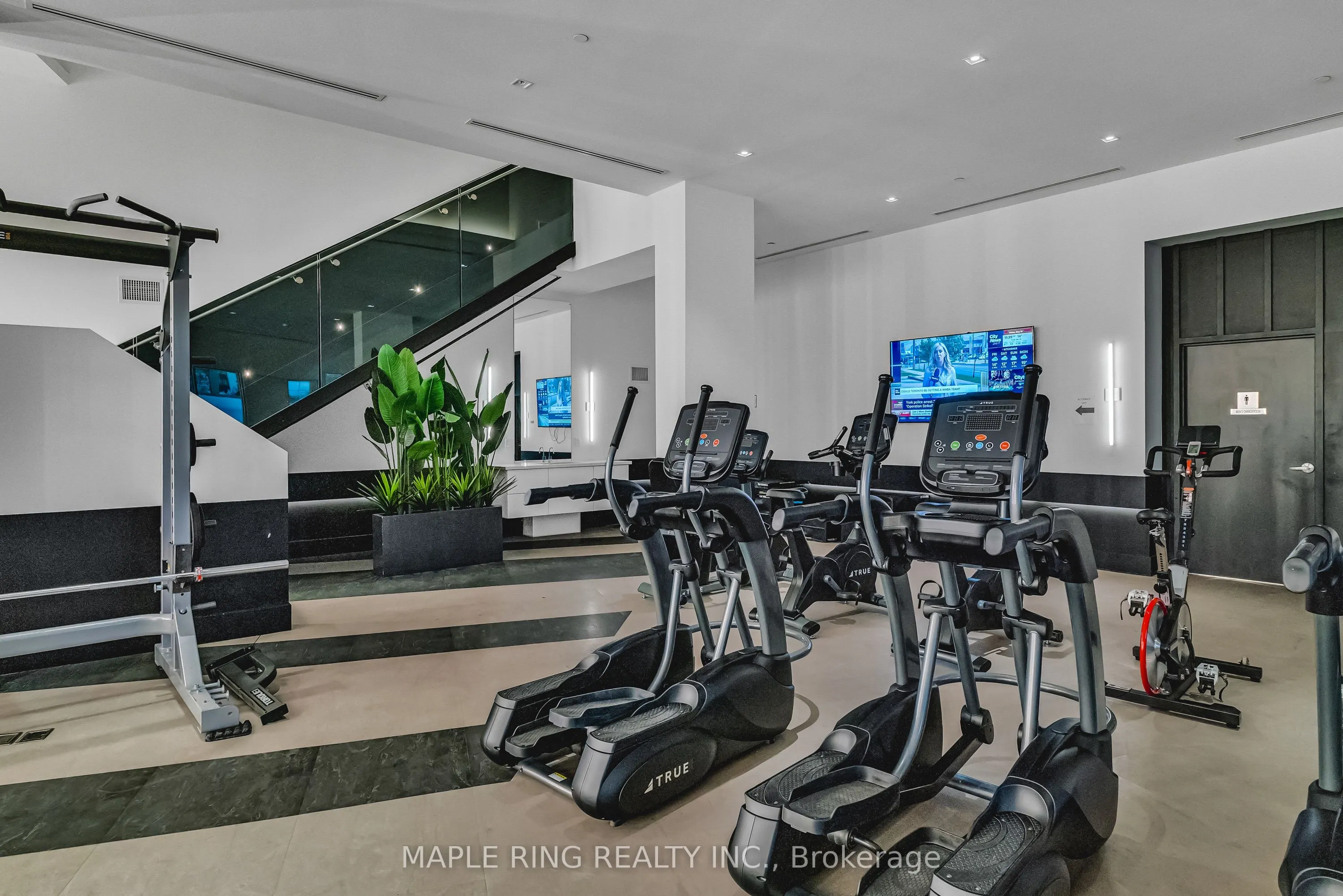 2916 Highway 7 Road, #2203