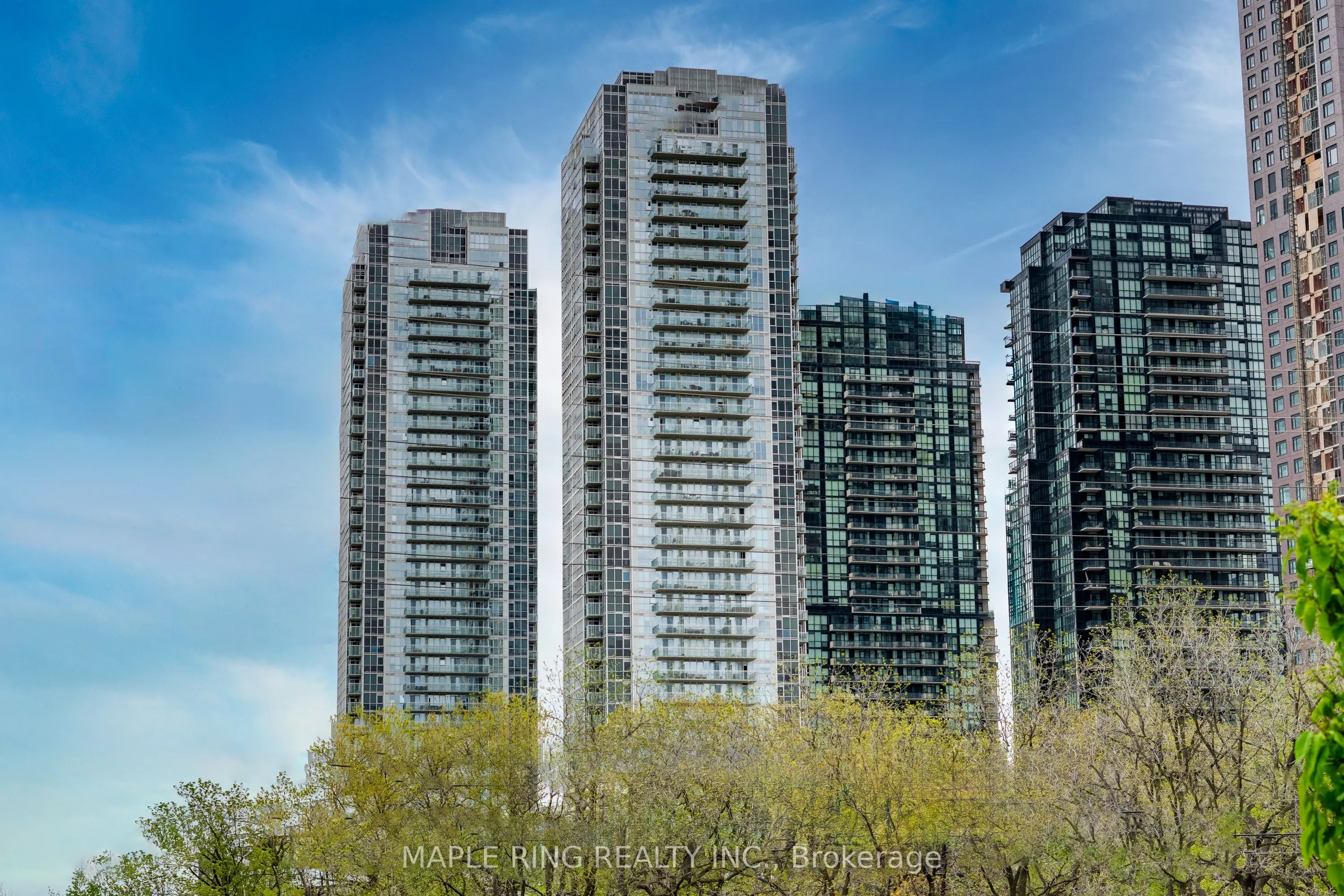 2916 Highway 7 Road, #2203