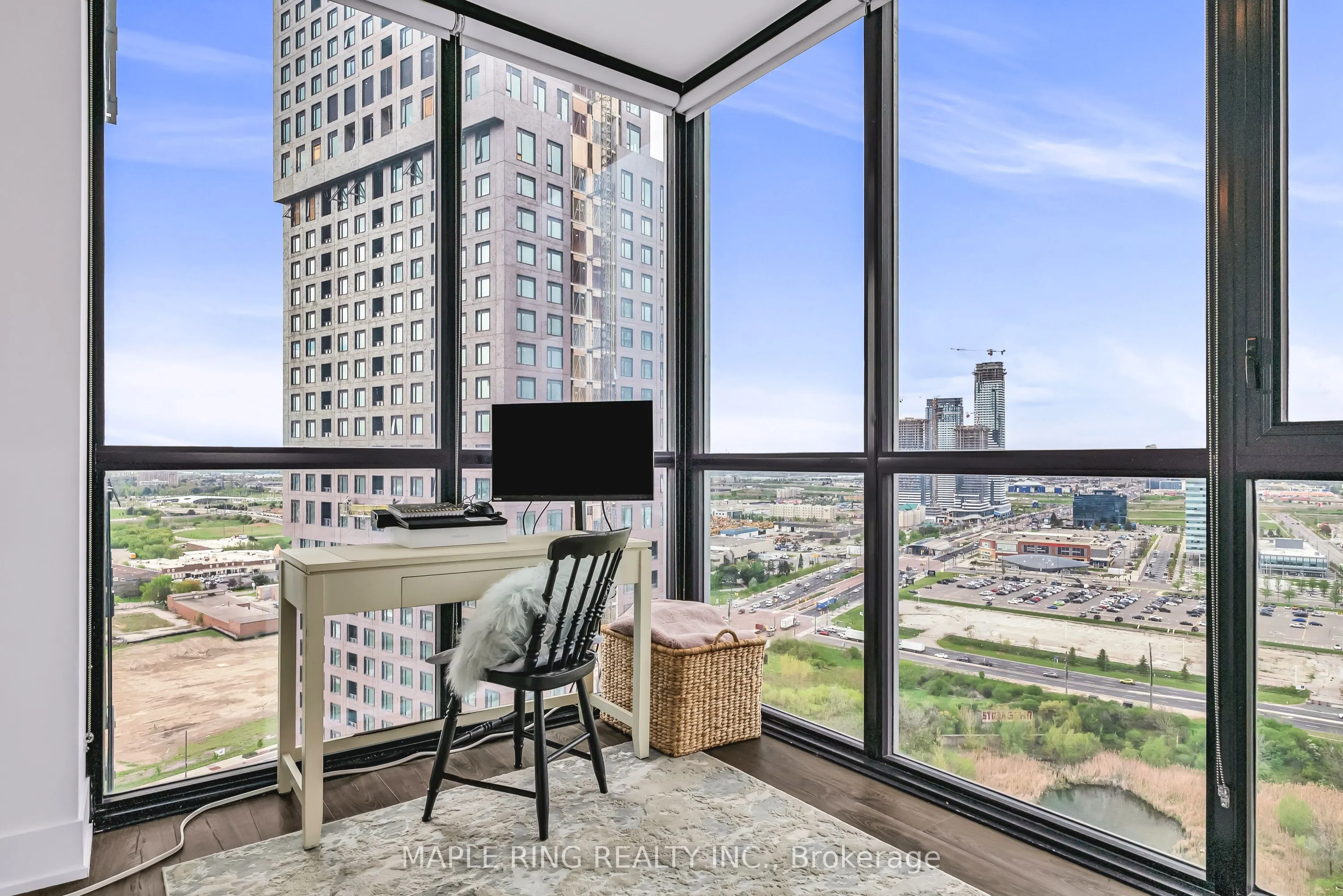 2916 Highway 7 Road, #2203