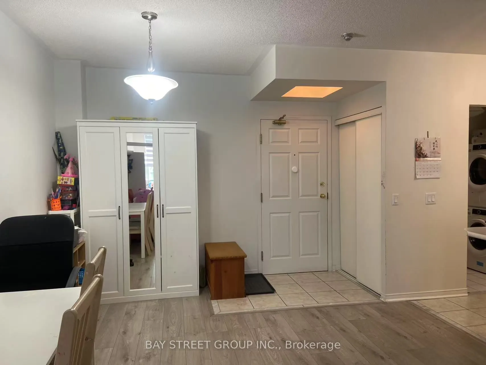 7378 Yonge Street, #212