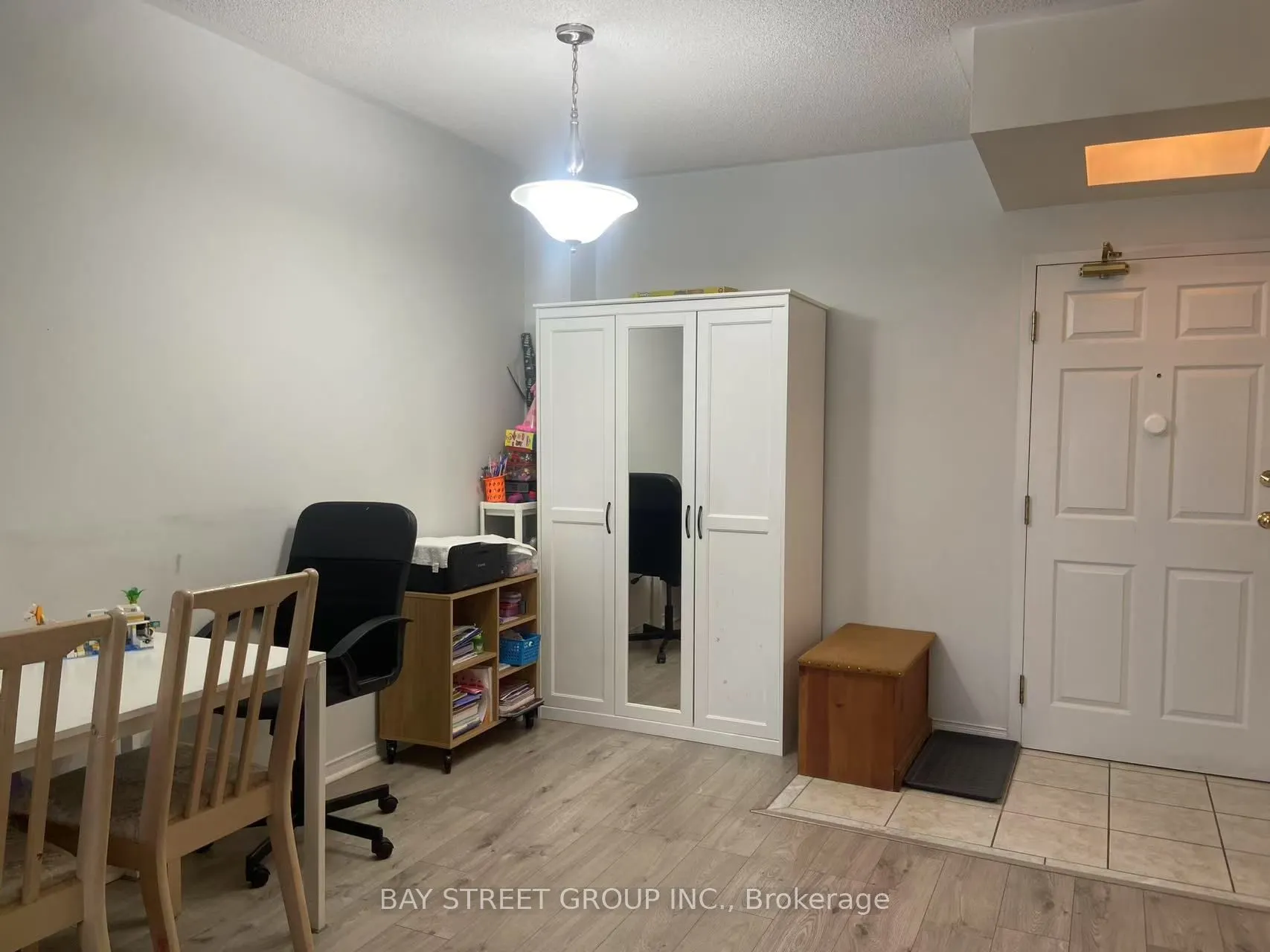 7378 Yonge Street, #212