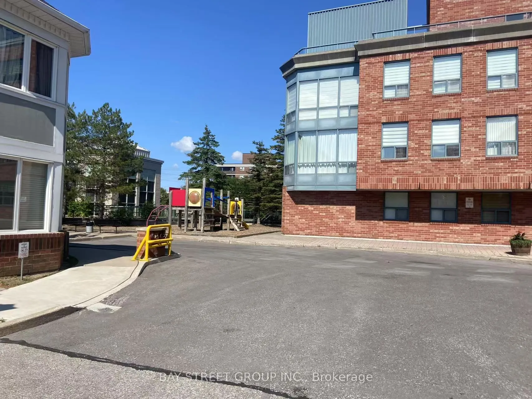 7378 Yonge Street, #212
