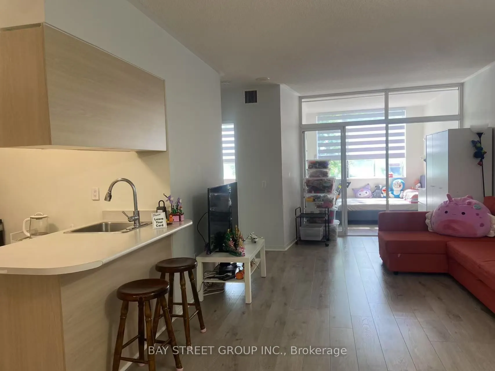 7378 Yonge Street, #212