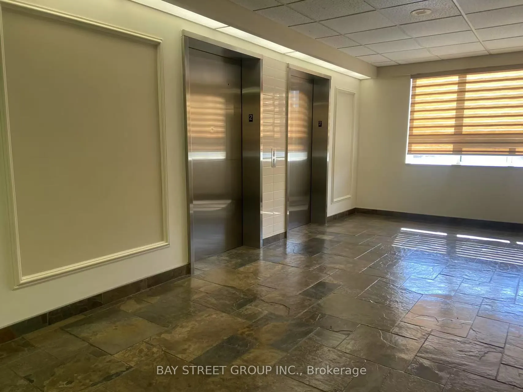 7378 Yonge Street, #212