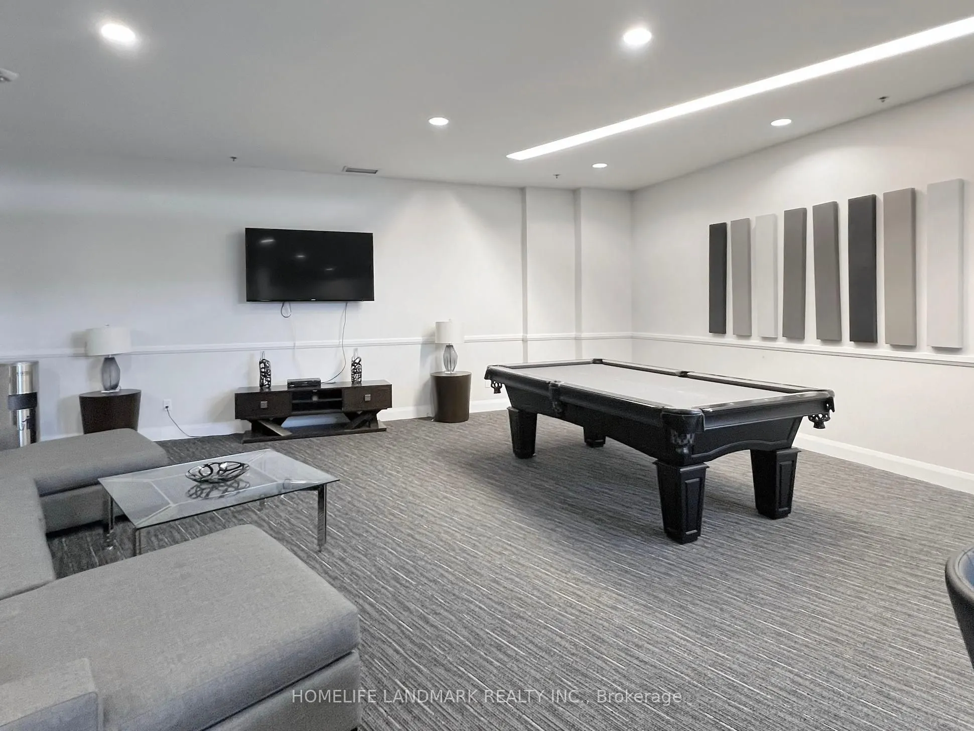 2910 Highway 7 Road, #1802