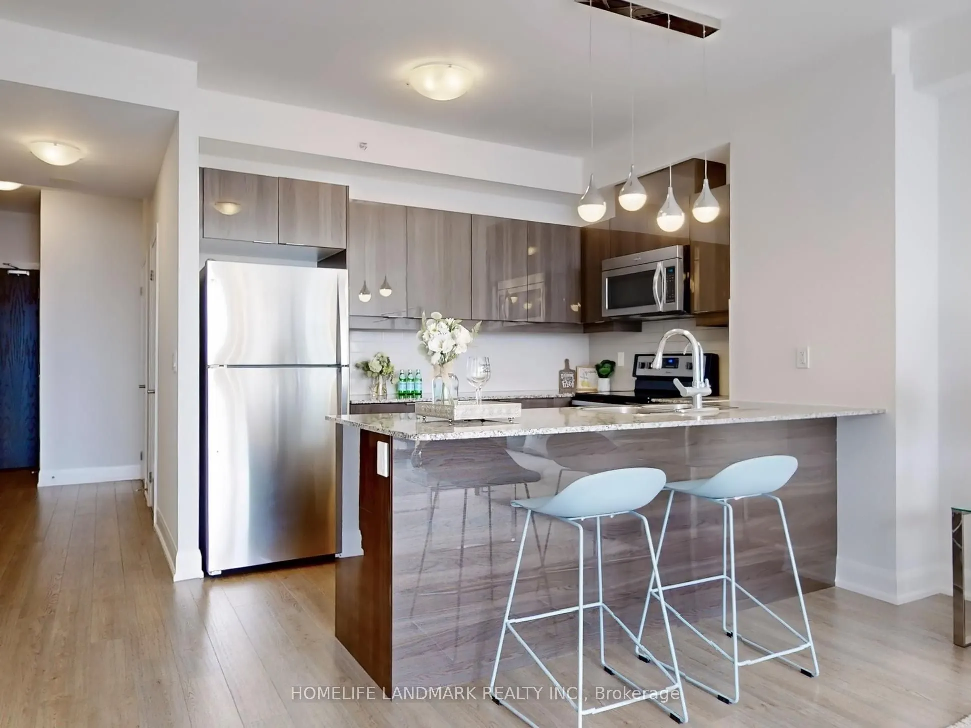 2910 Highway 7 Road, #1802