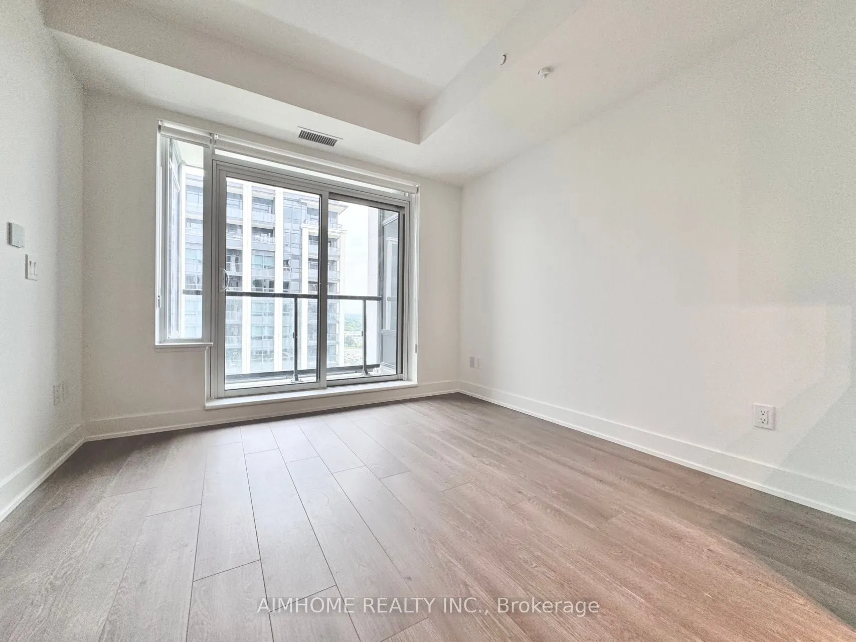 8 Cedarland Drive, #1711