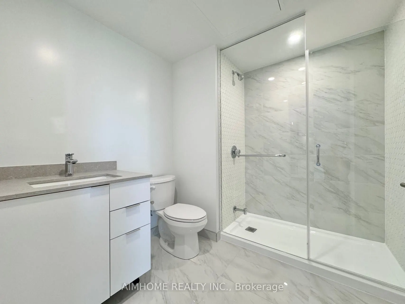 8 Cedarland Drive, #1711