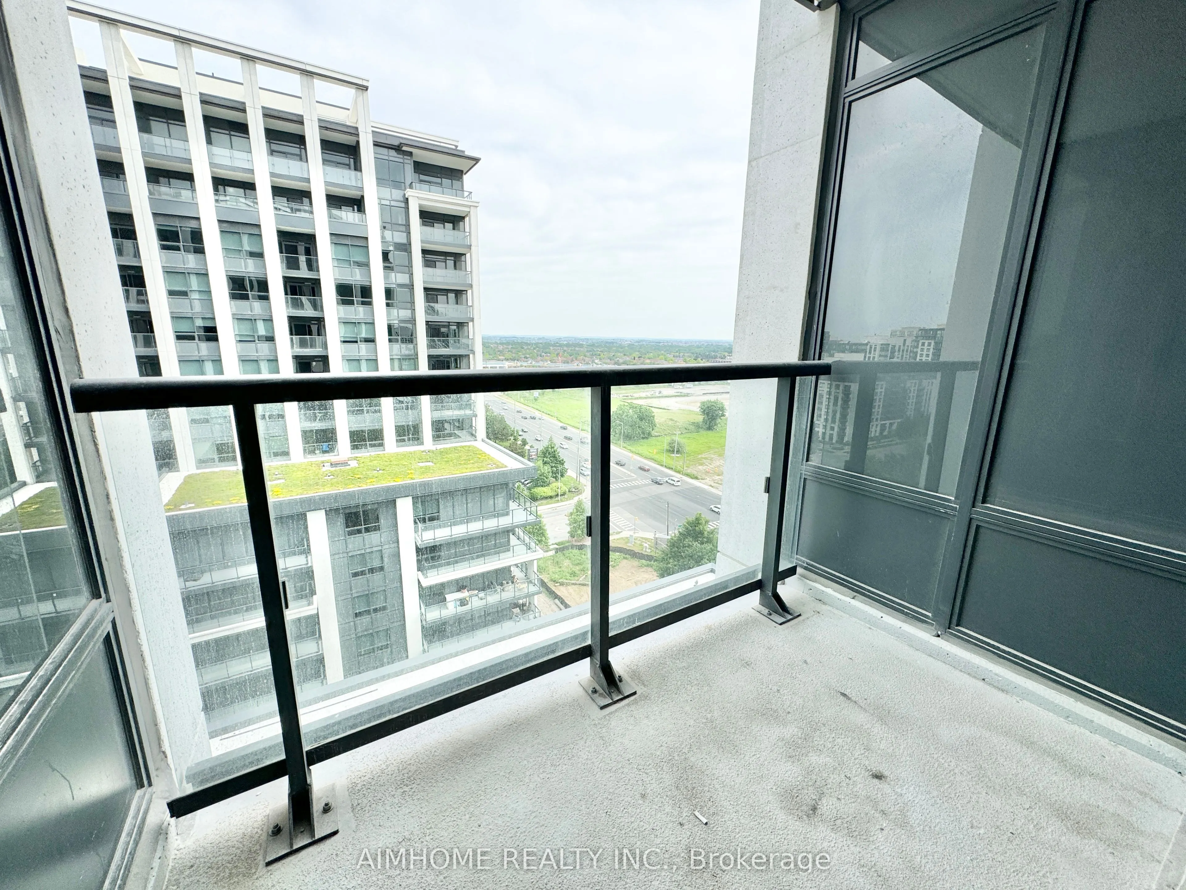 8 Cedarland Drive, #1711