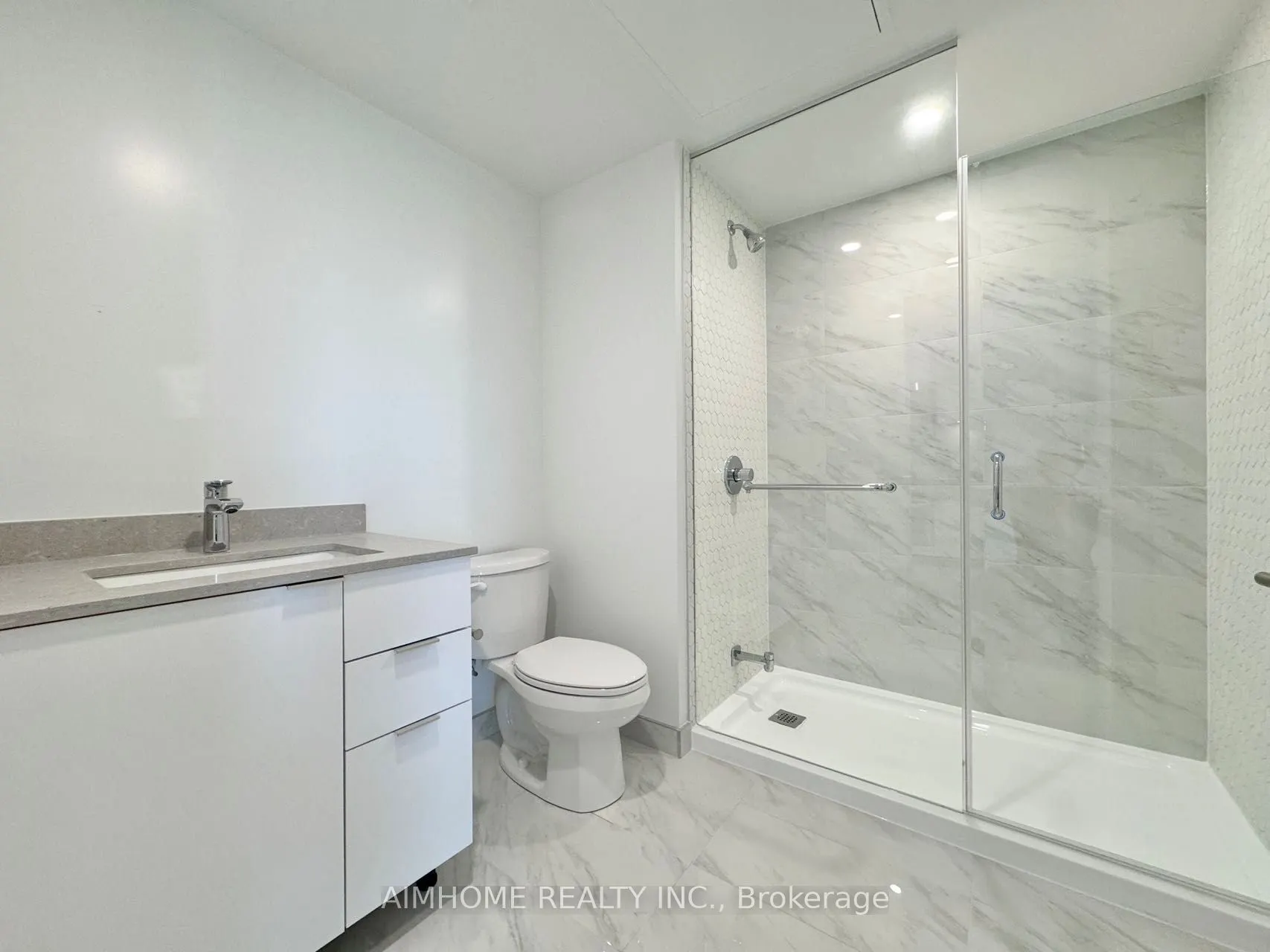 8 Cedarland Drive, #1711