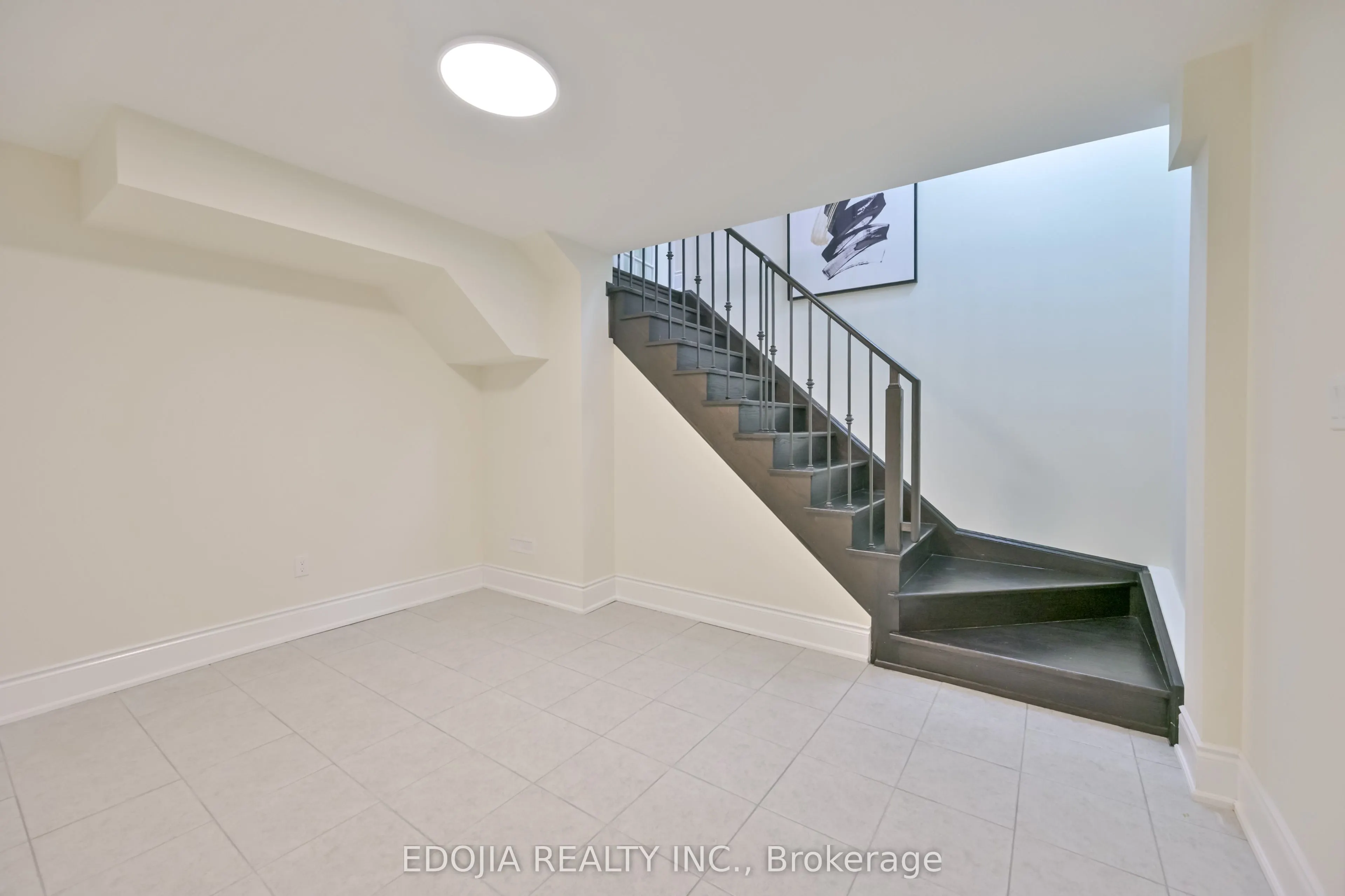 11 Alex Black Street