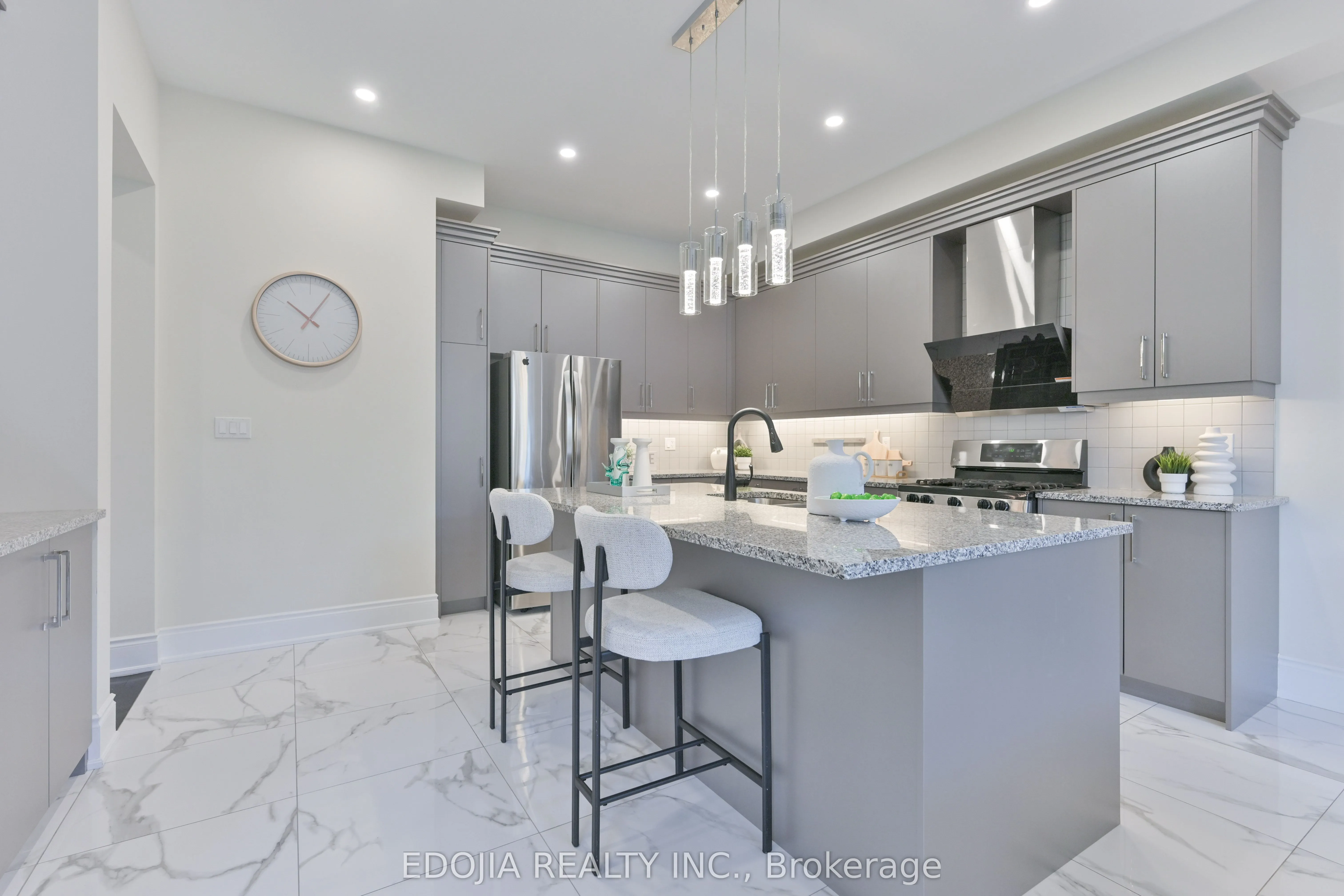 11 Alex Black Street