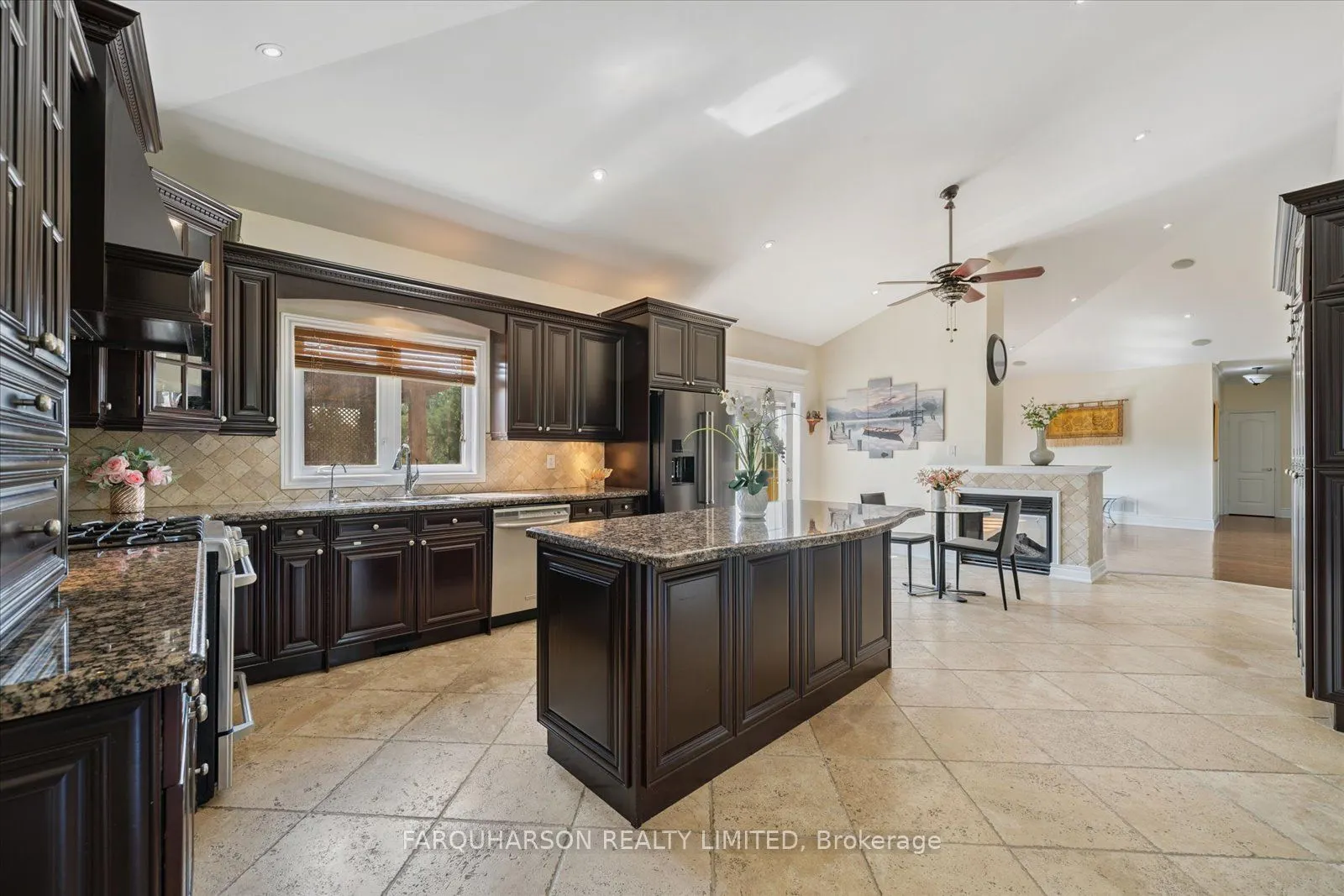 39 Deer Ridge Road