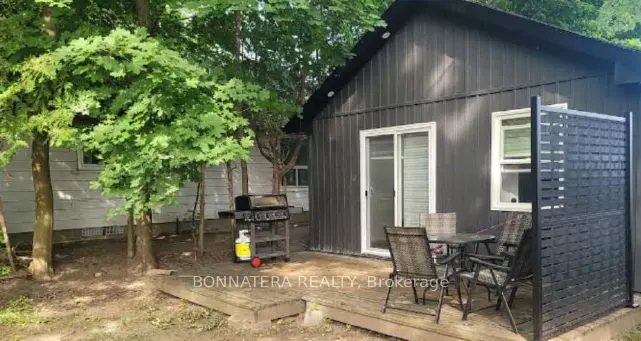 687 INNISFIL BEACH Road
