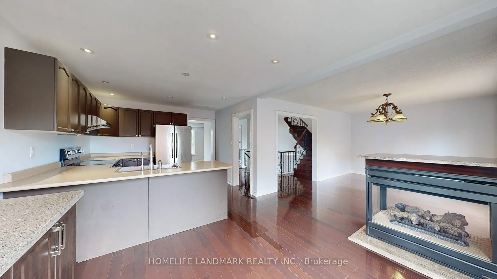 183 Alfred Smith Way