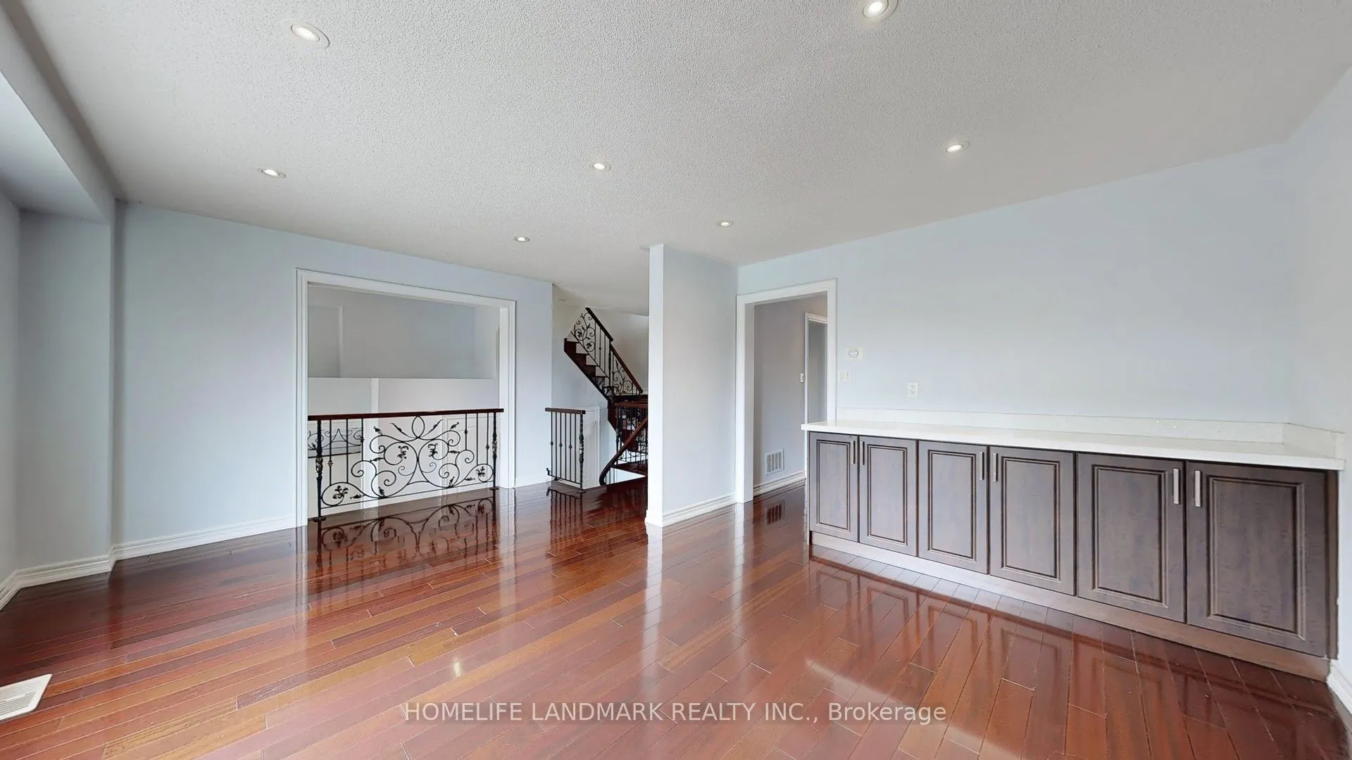 183 Alfred Smith Way