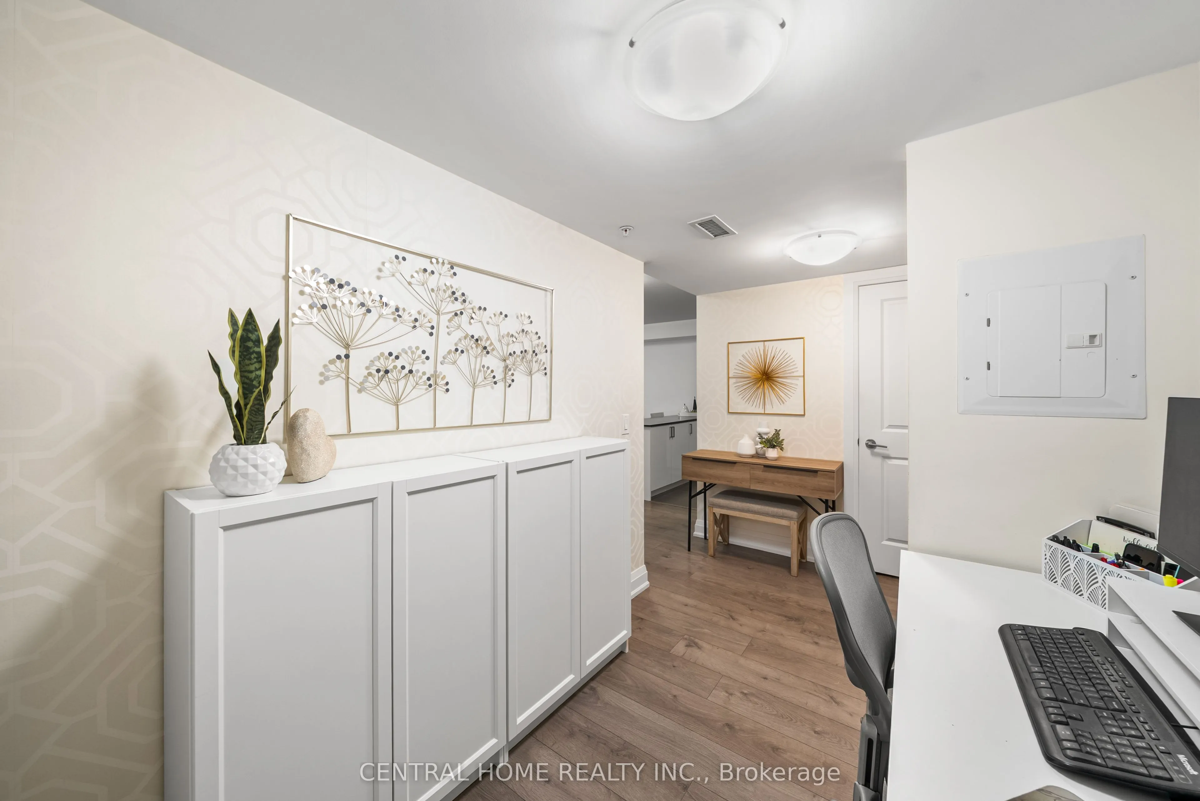 481 Rupert Avenue, #224