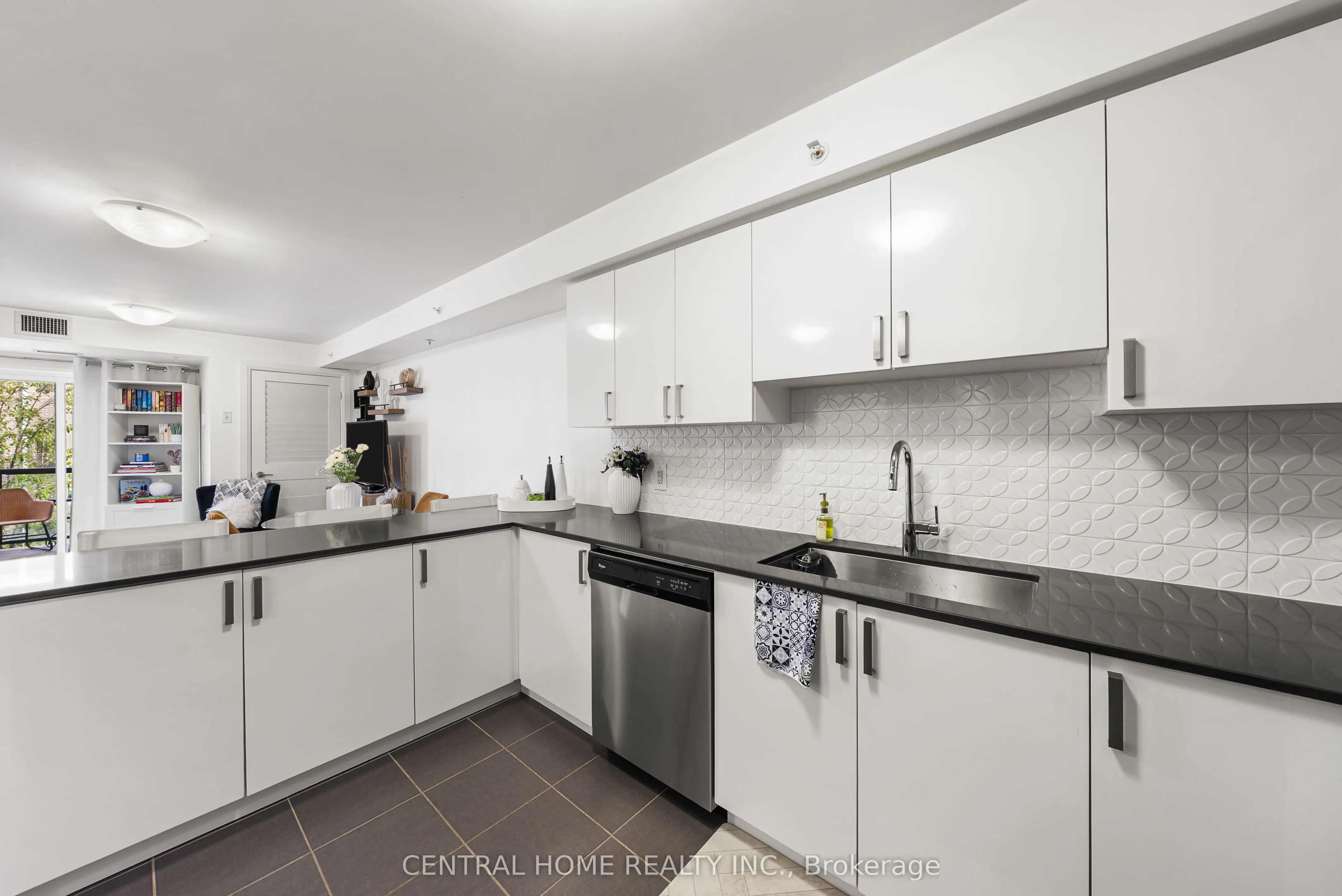 481 Rupert Avenue, #224