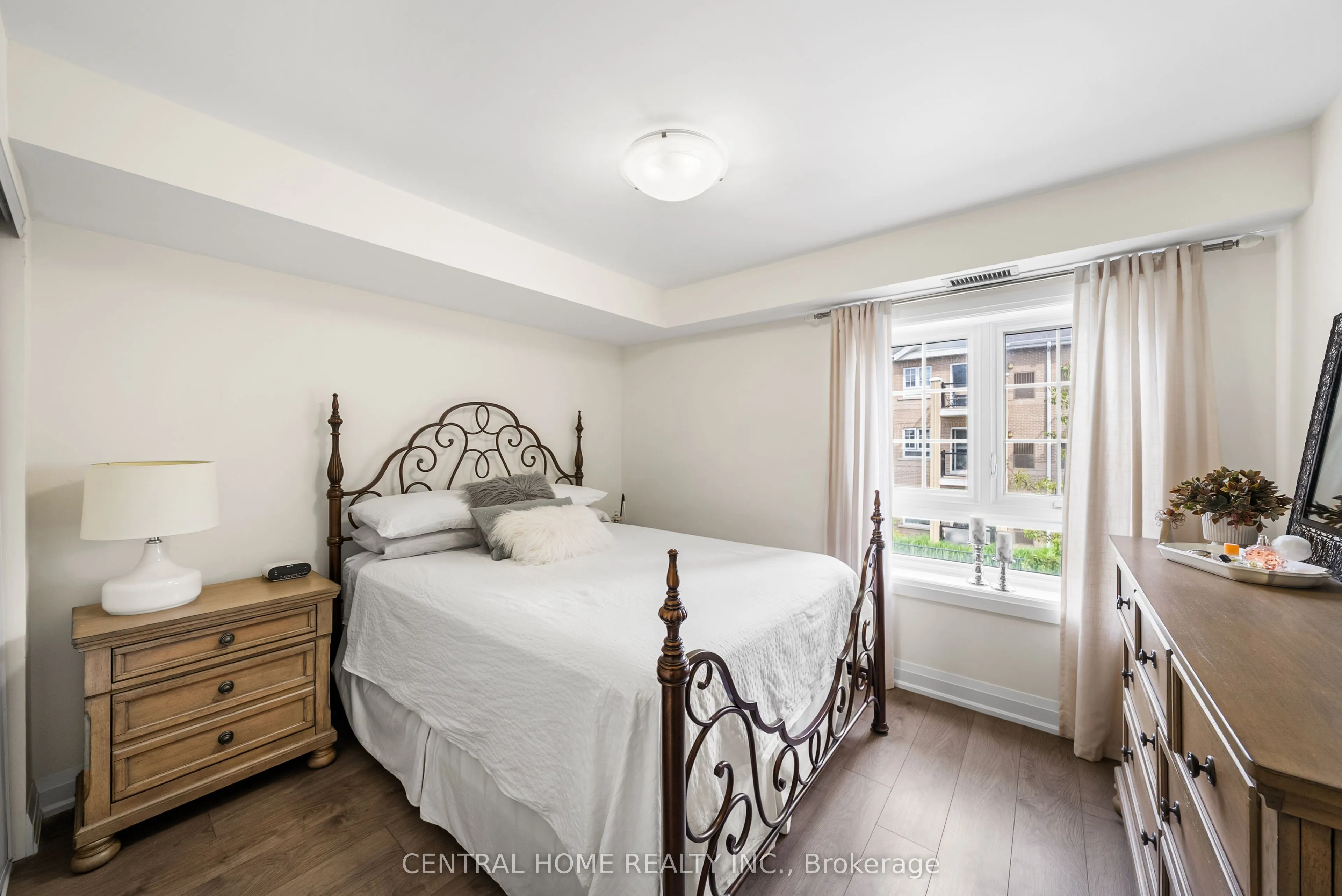 481 Rupert Avenue, #224