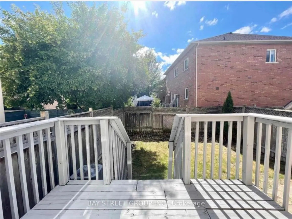 196 Kirkvalley Crescent