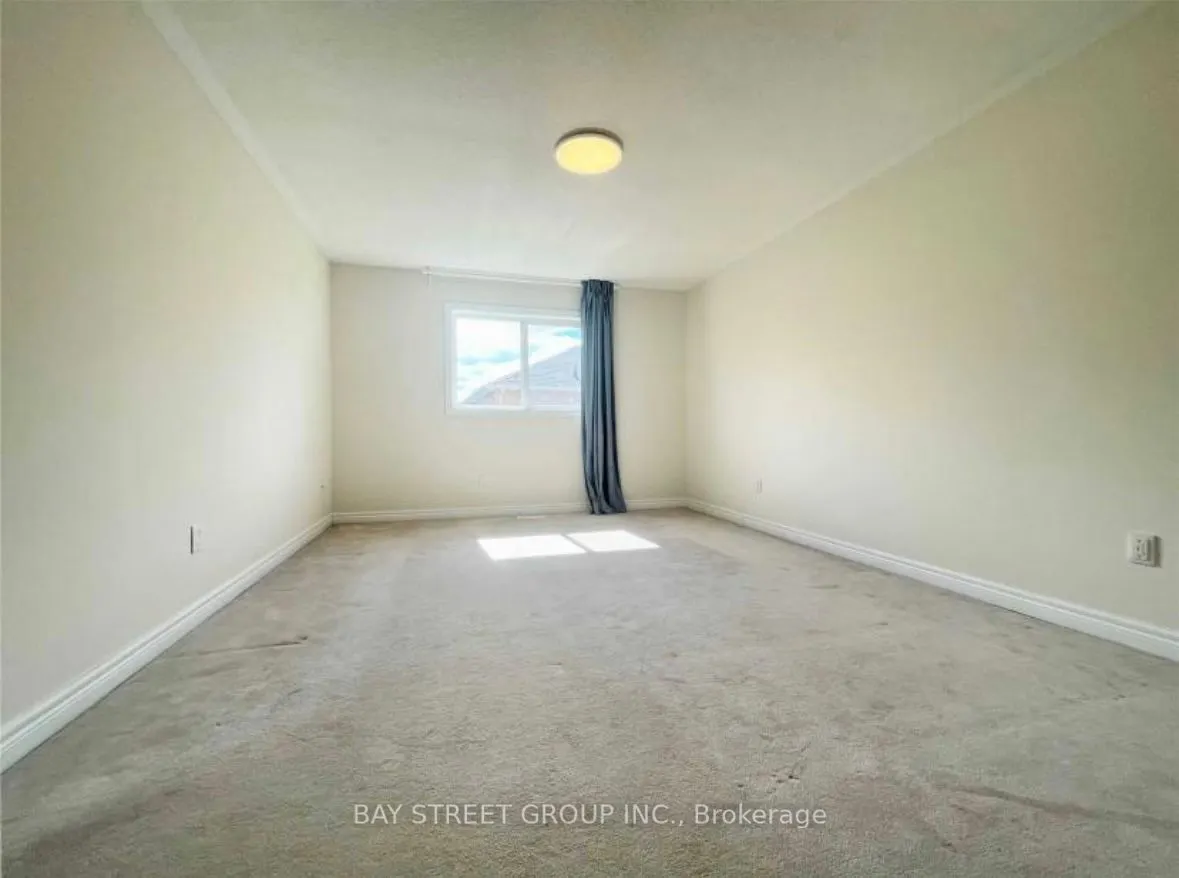 196 Kirkvalley Crescent