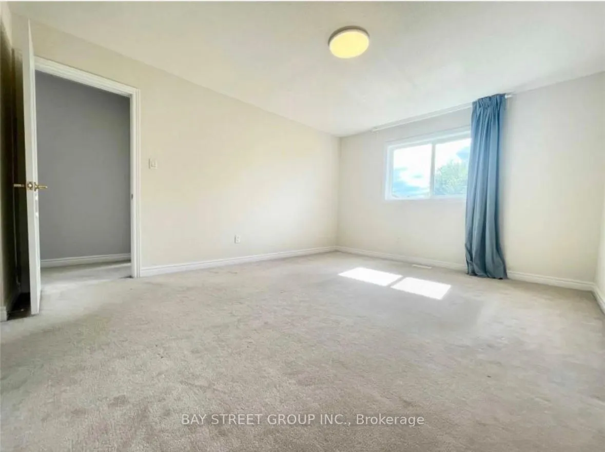 196 Kirkvalley Crescent