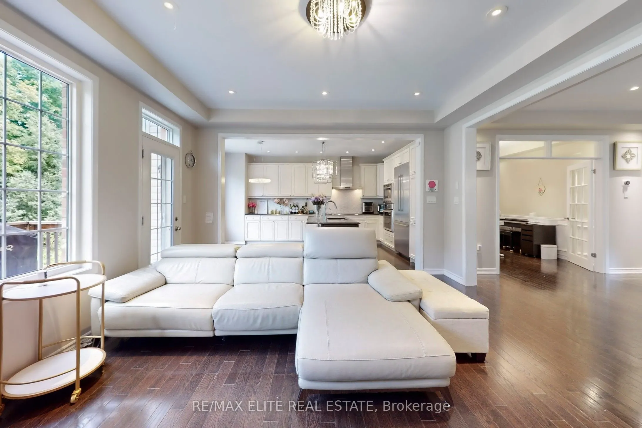 333 Thomas Phillips Drive
