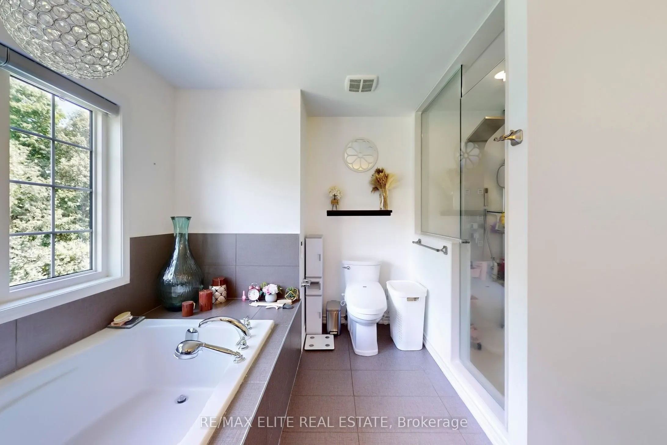 333 Thomas Phillips Drive