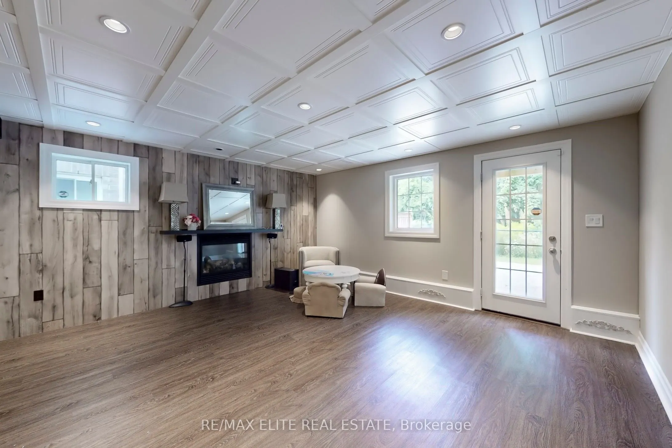 333 Thomas Phillips Drive