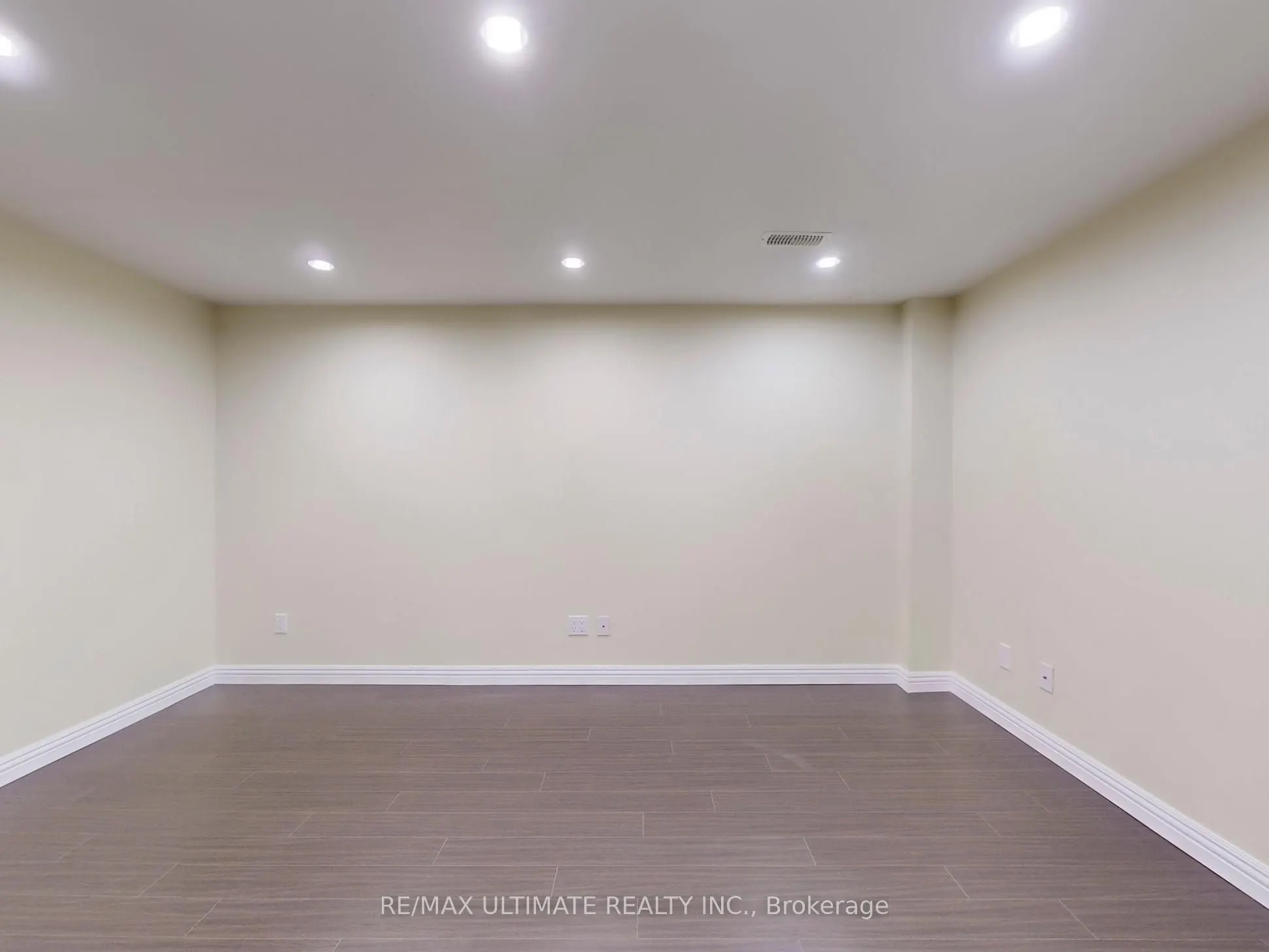 143 Halterwood Circle