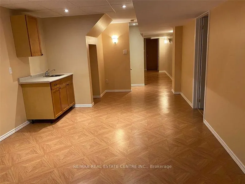 52 Lebovic Drive