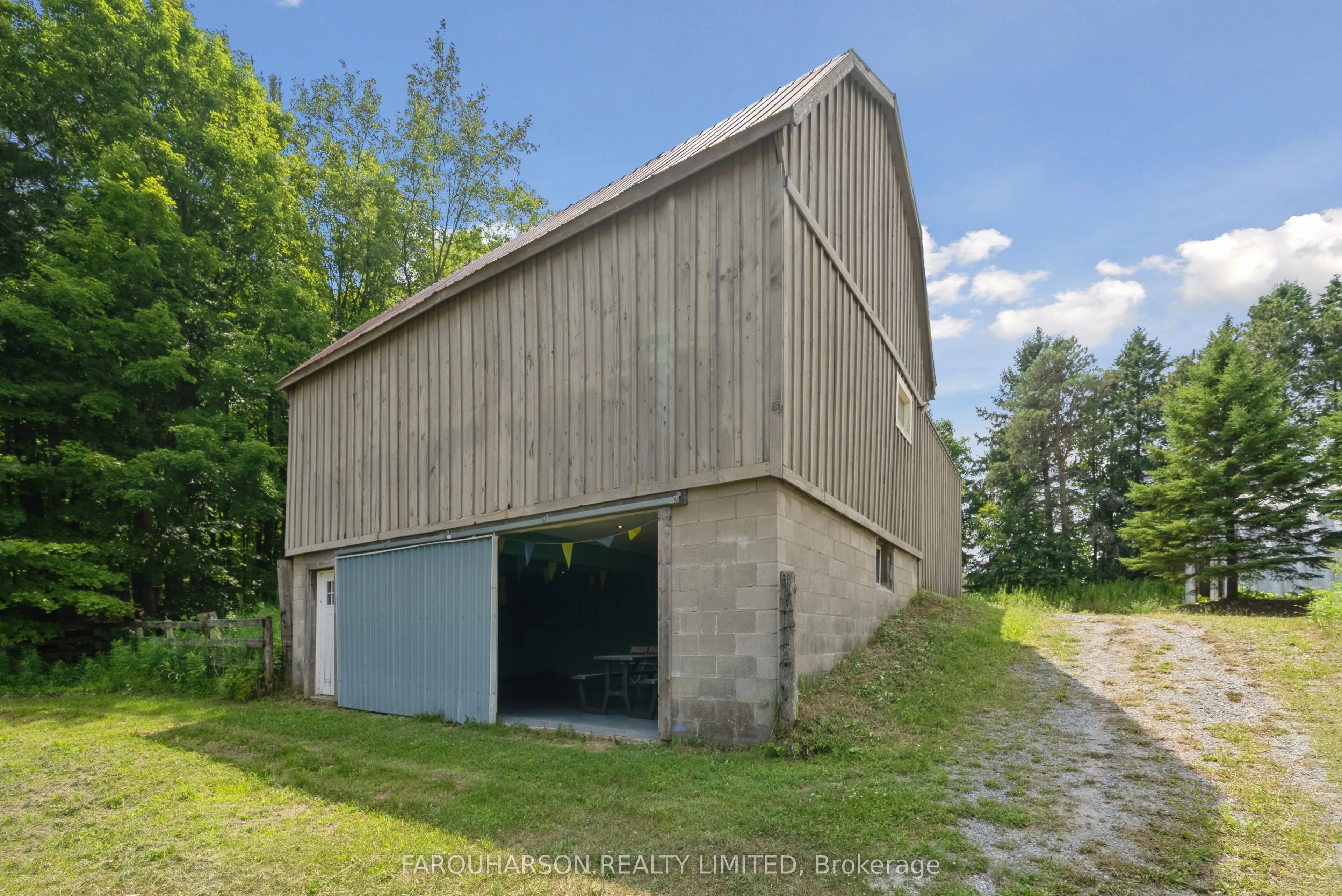 729 Reid Road