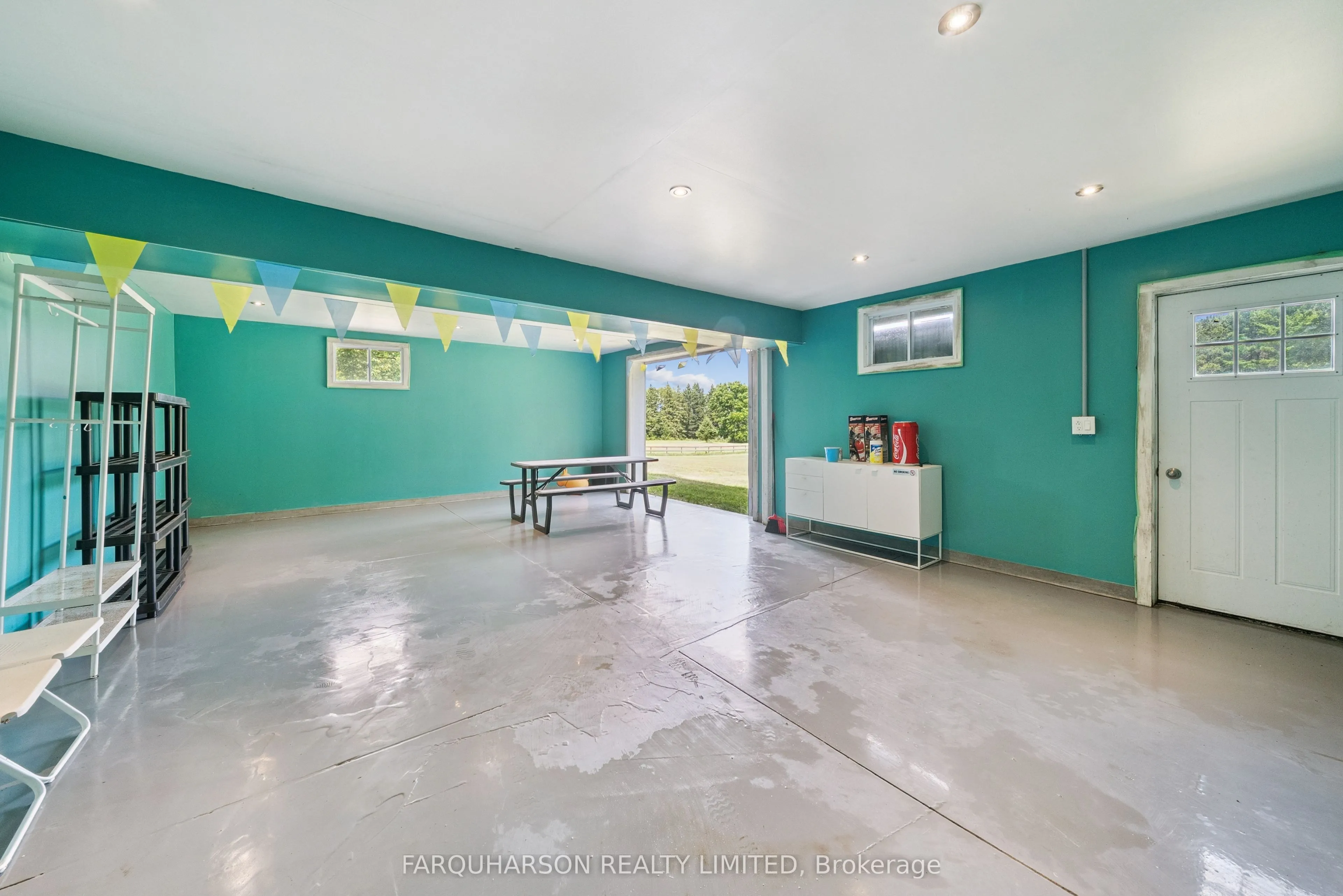 729 Reid Road