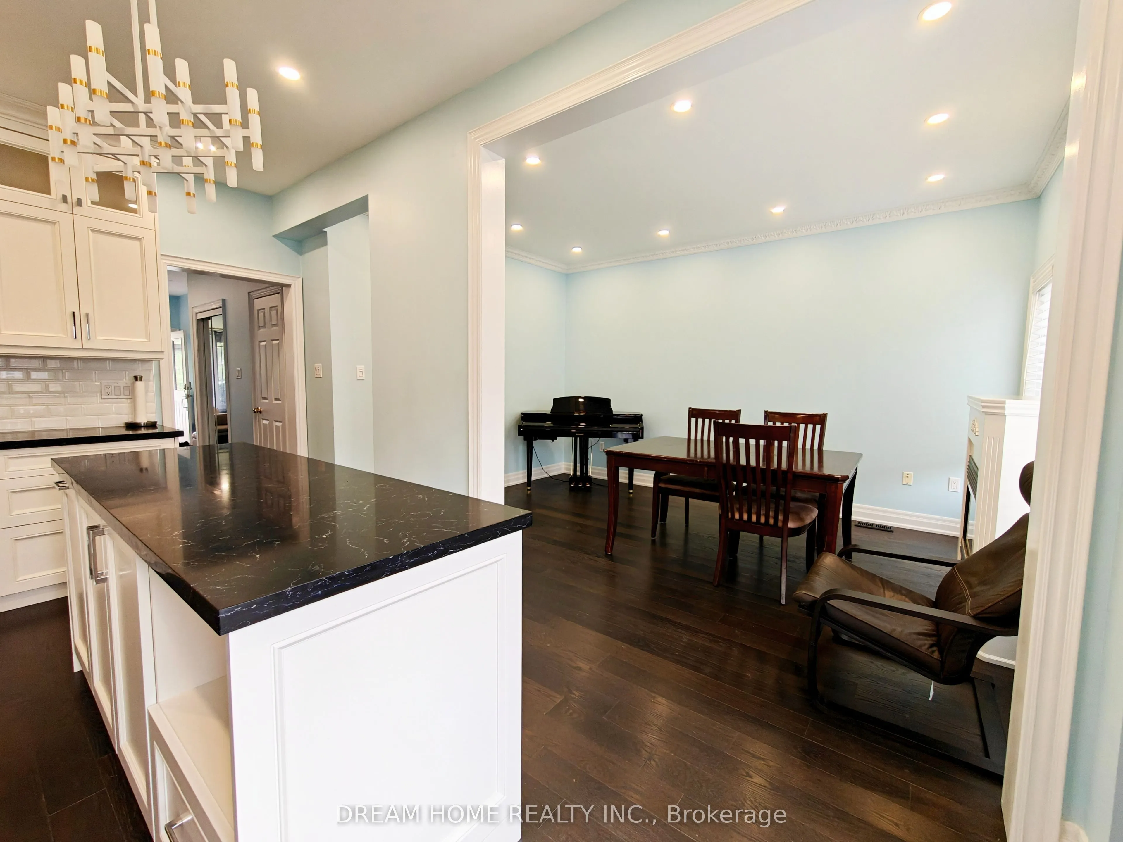 256 Farmstead Road