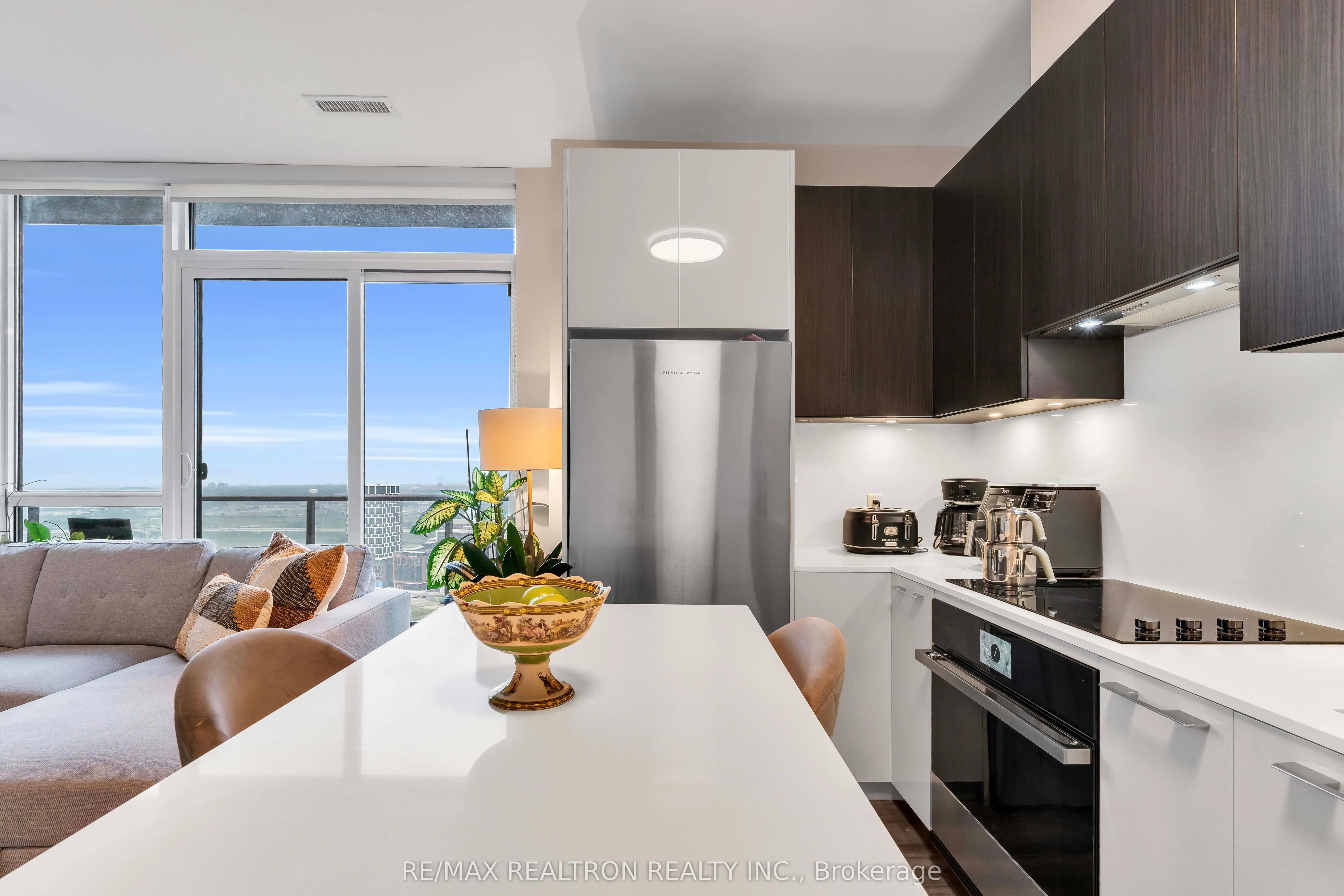 18 water walk Drive, #3903
