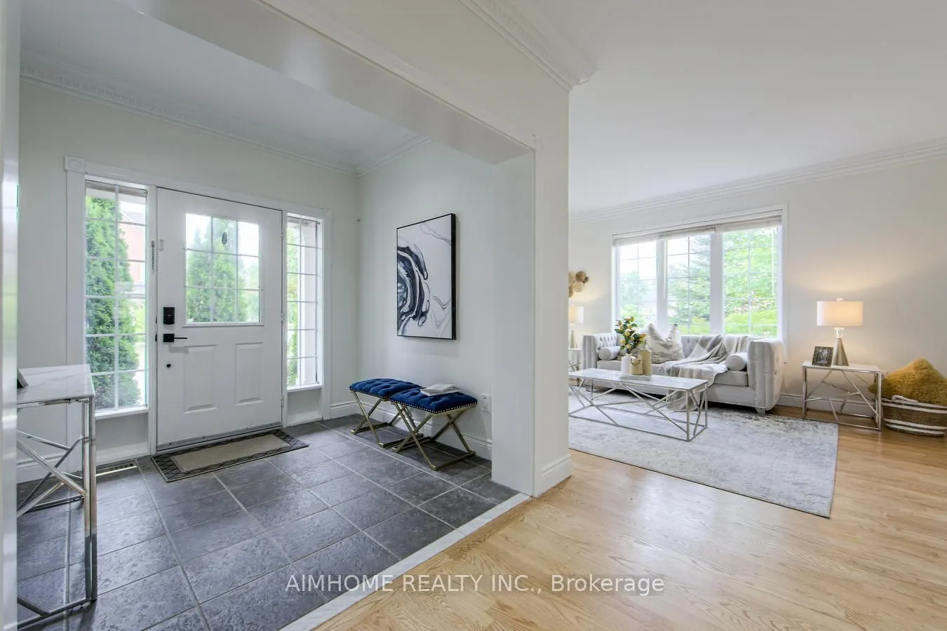 31 Courtney Crescent