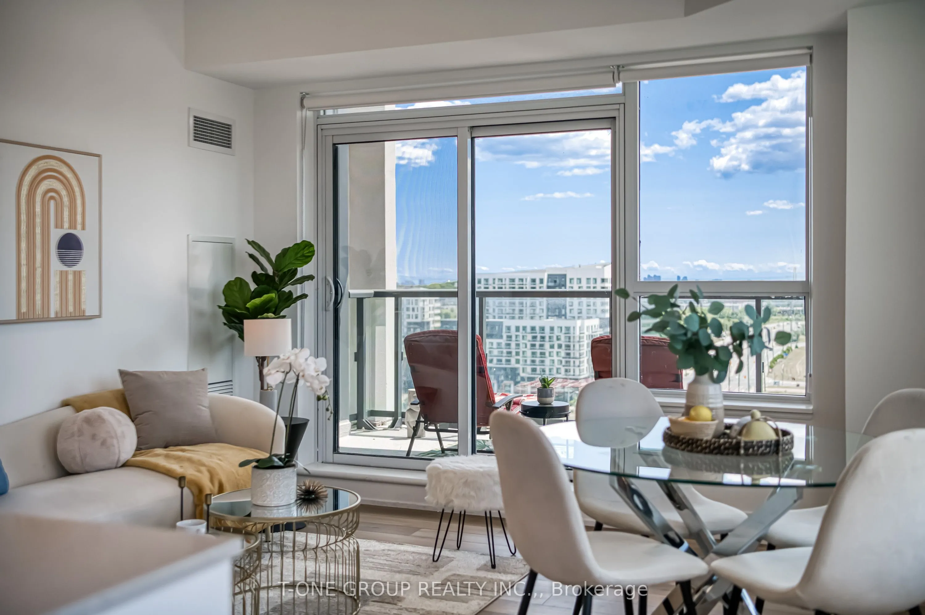 8 Cedarland Drive, #1905