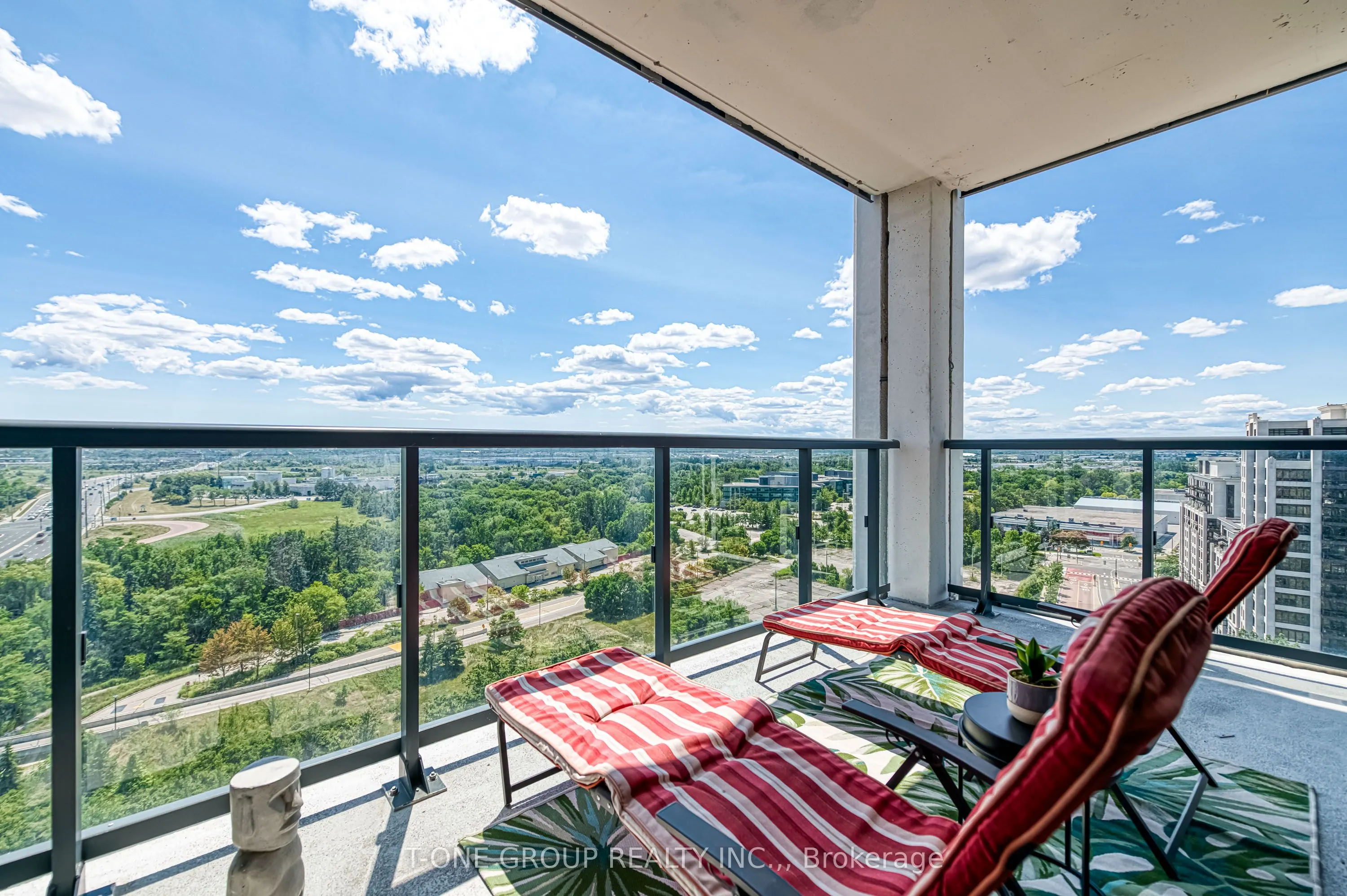 8 Cedarland Drive, #1905