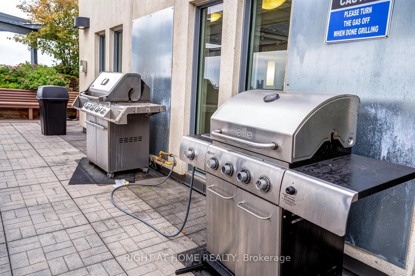 7730 Kipling Avenue, #810
