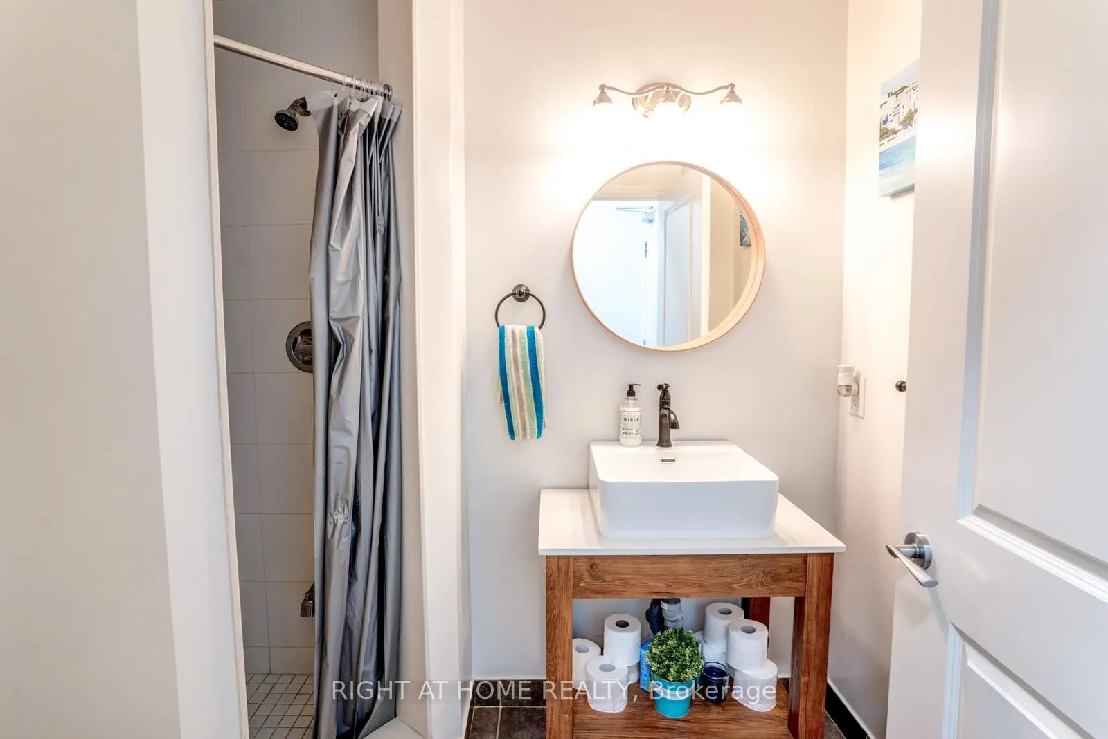 7730 Kipling Avenue, #810