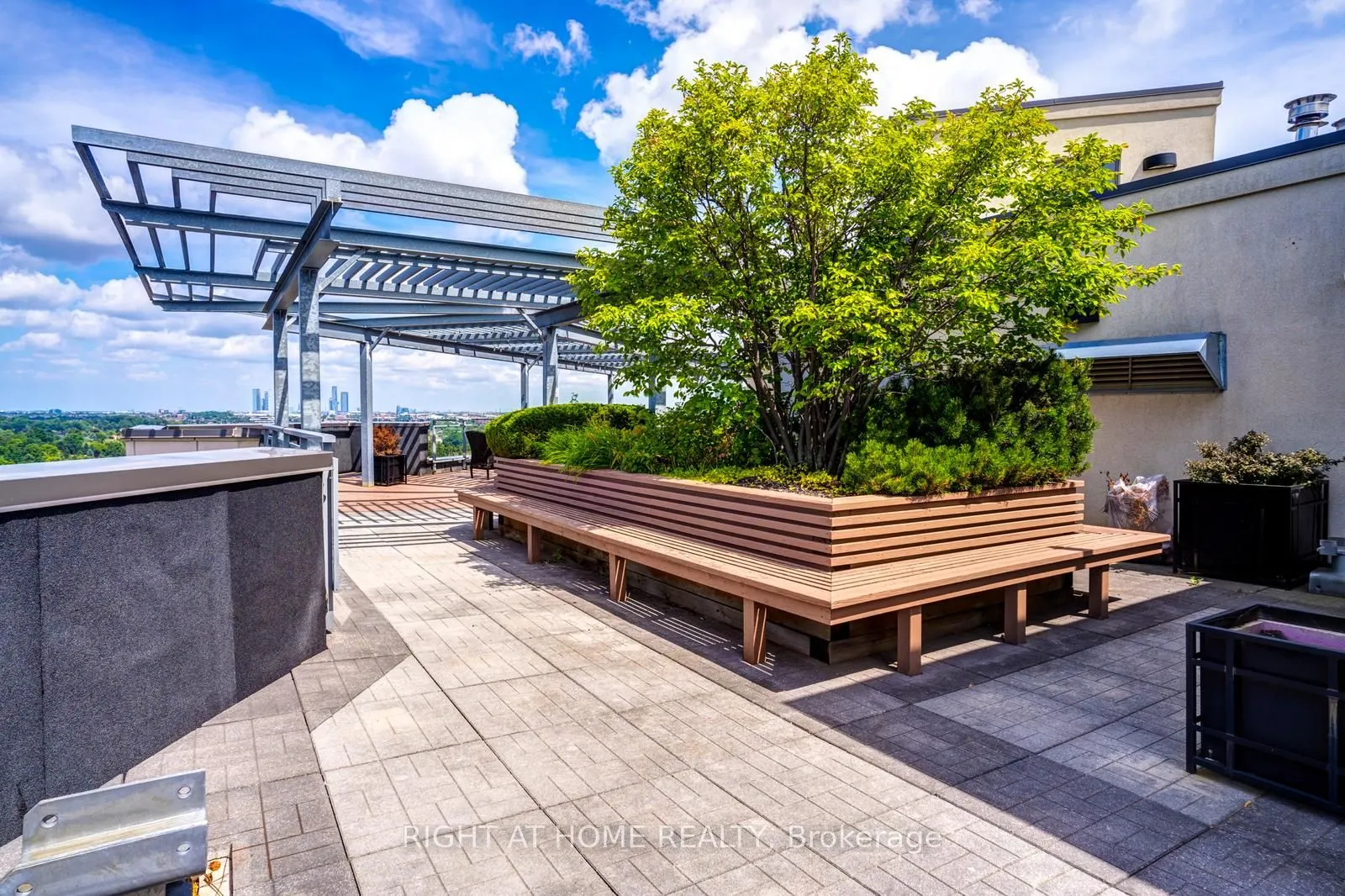 7730 Kipling Avenue, #810