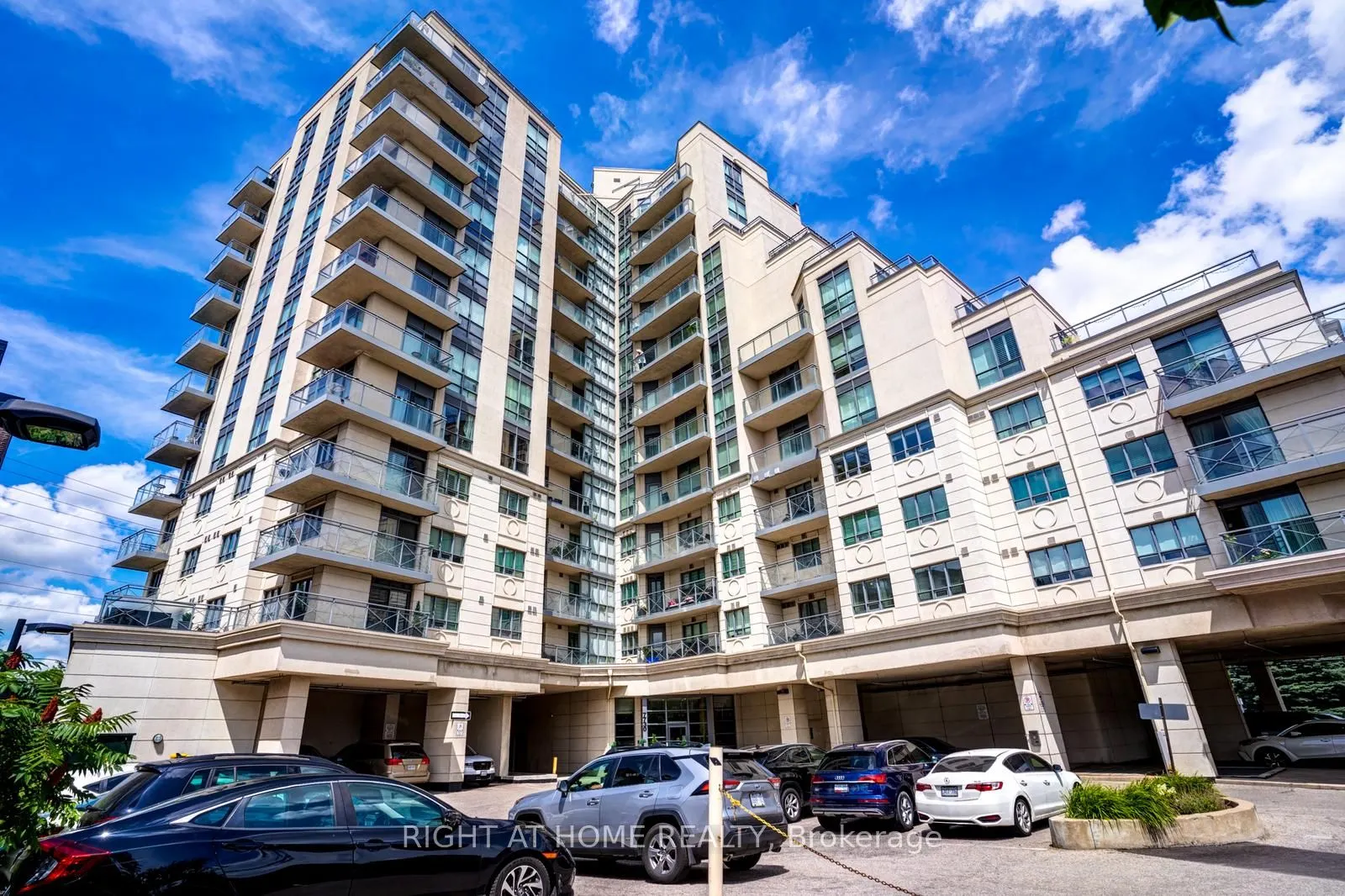 7730 Kipling Avenue, #810