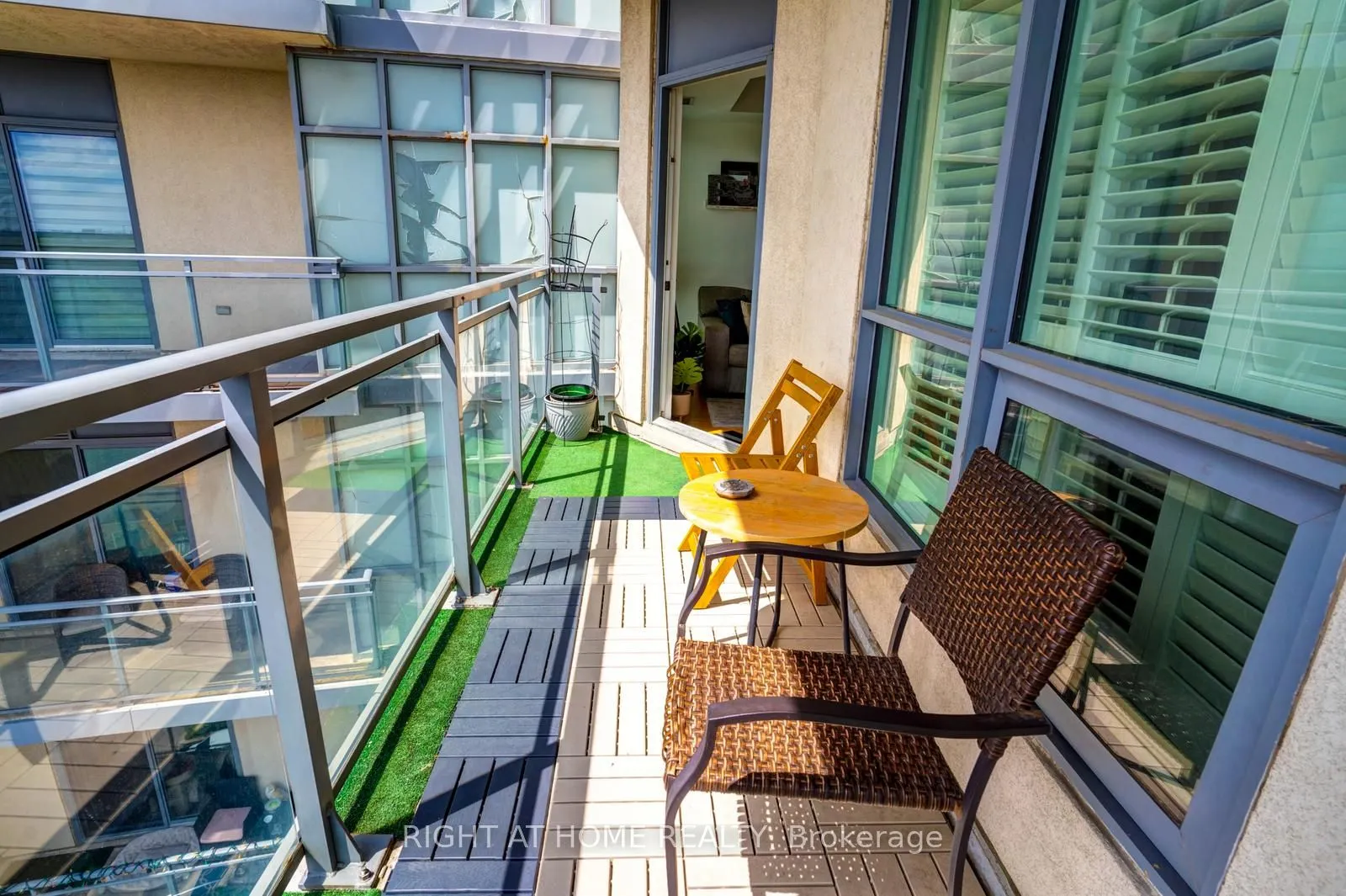 7730 Kipling Avenue, #810