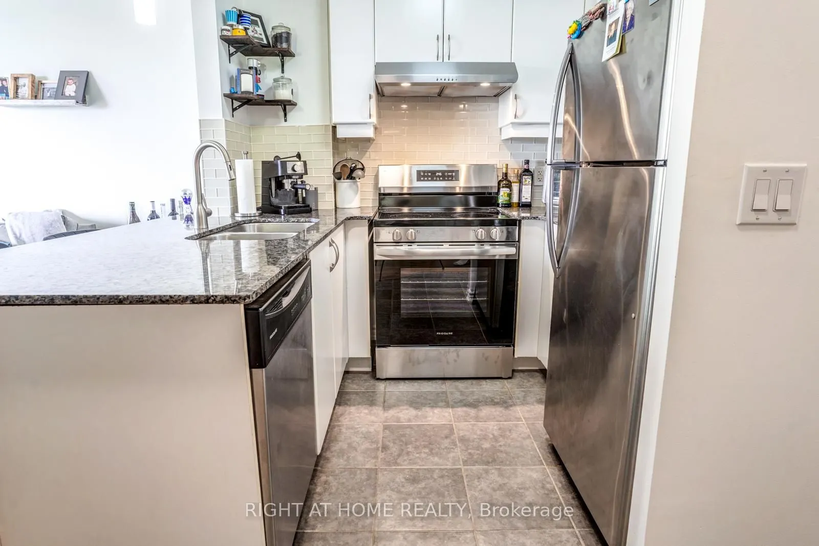 7730 Kipling Avenue, #810