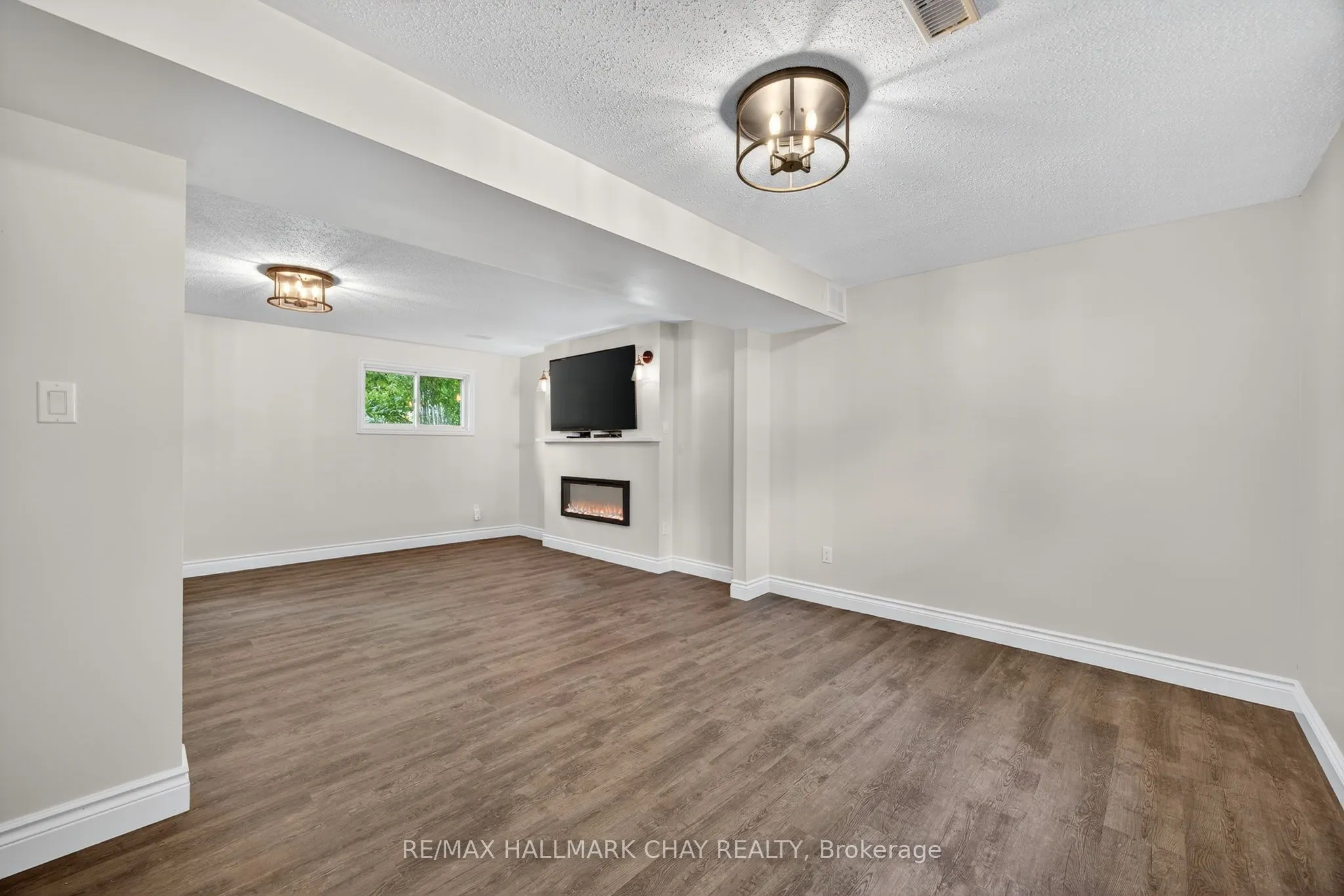 206 North Ridge Drive