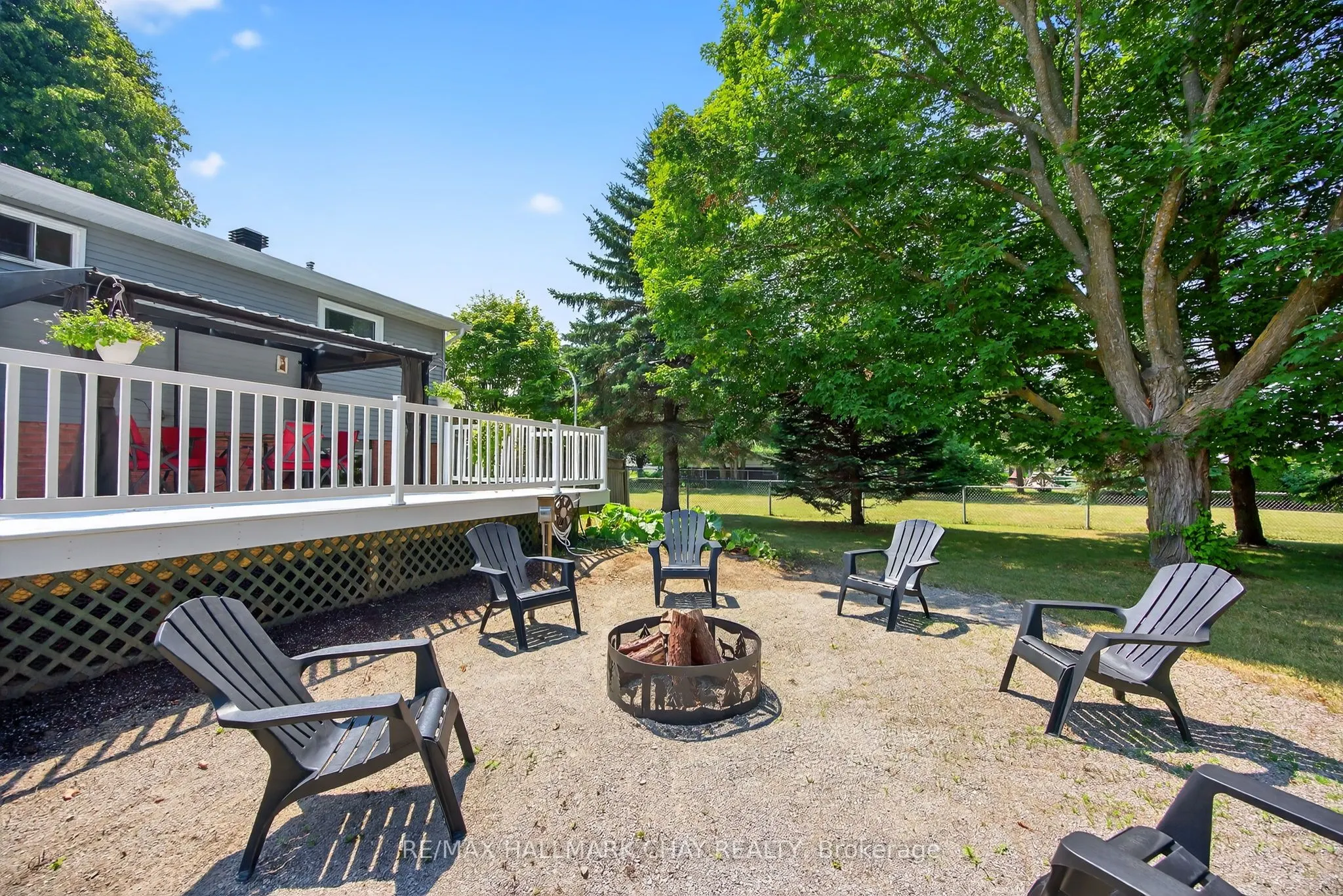 206 North Ridge Drive