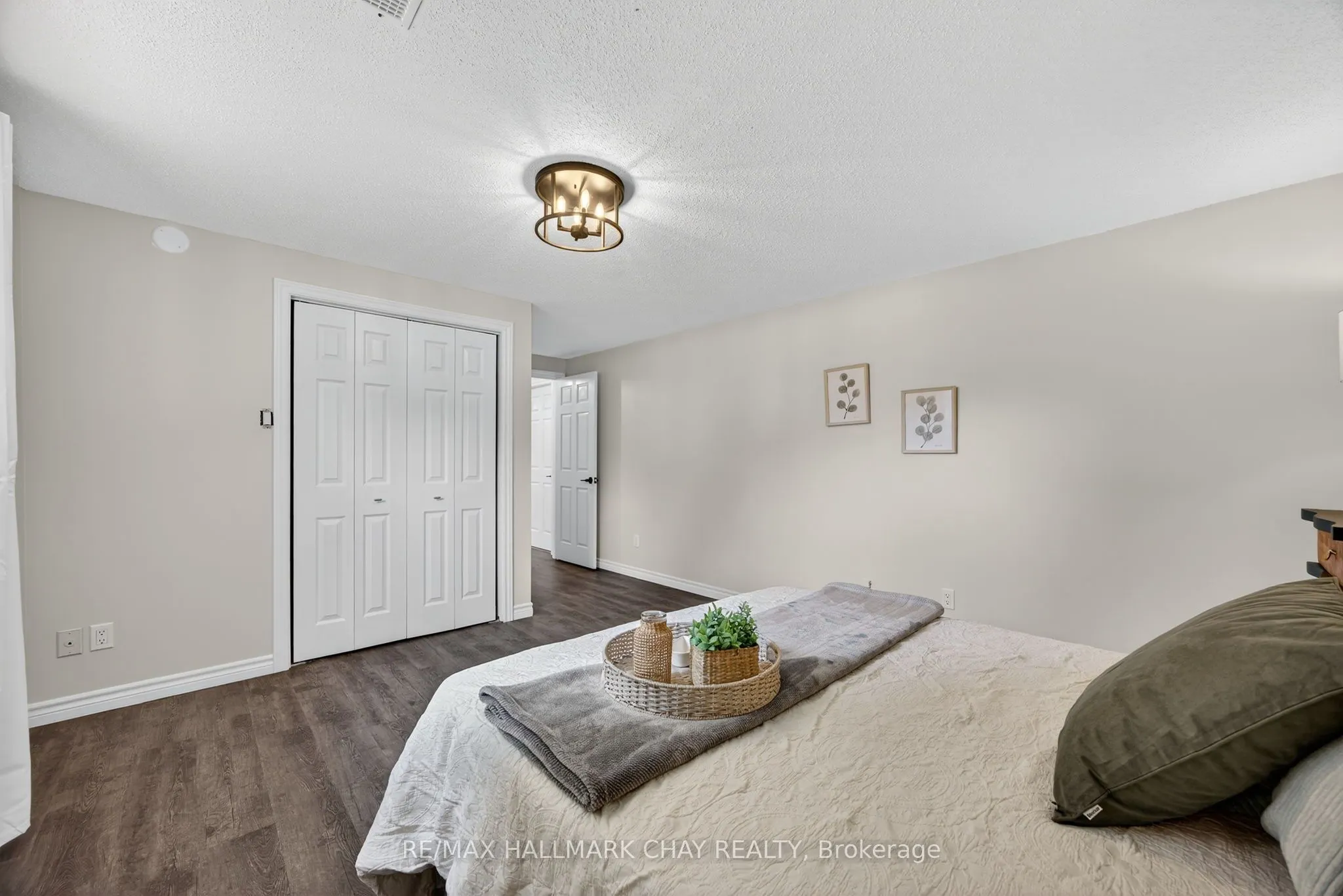 206 North Ridge Drive
